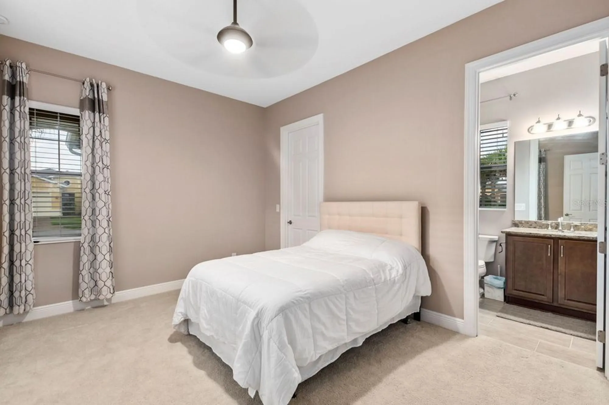 Property Slideshow image 22 of 97 | 5402 tidewater preserve blvd, Bradenton, FL, 34208