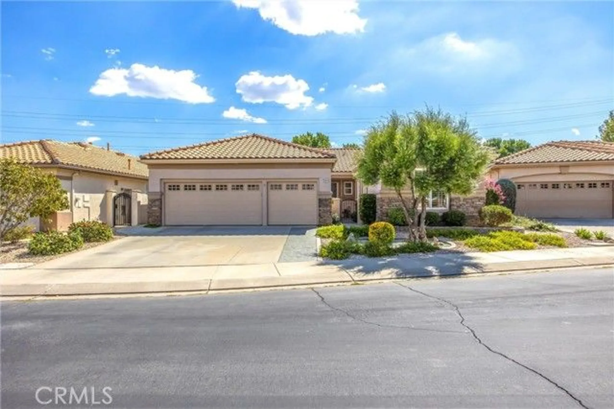 Property Slideshow image 4 of 54 | 4976 silverado ave, Banning, CA, 92220