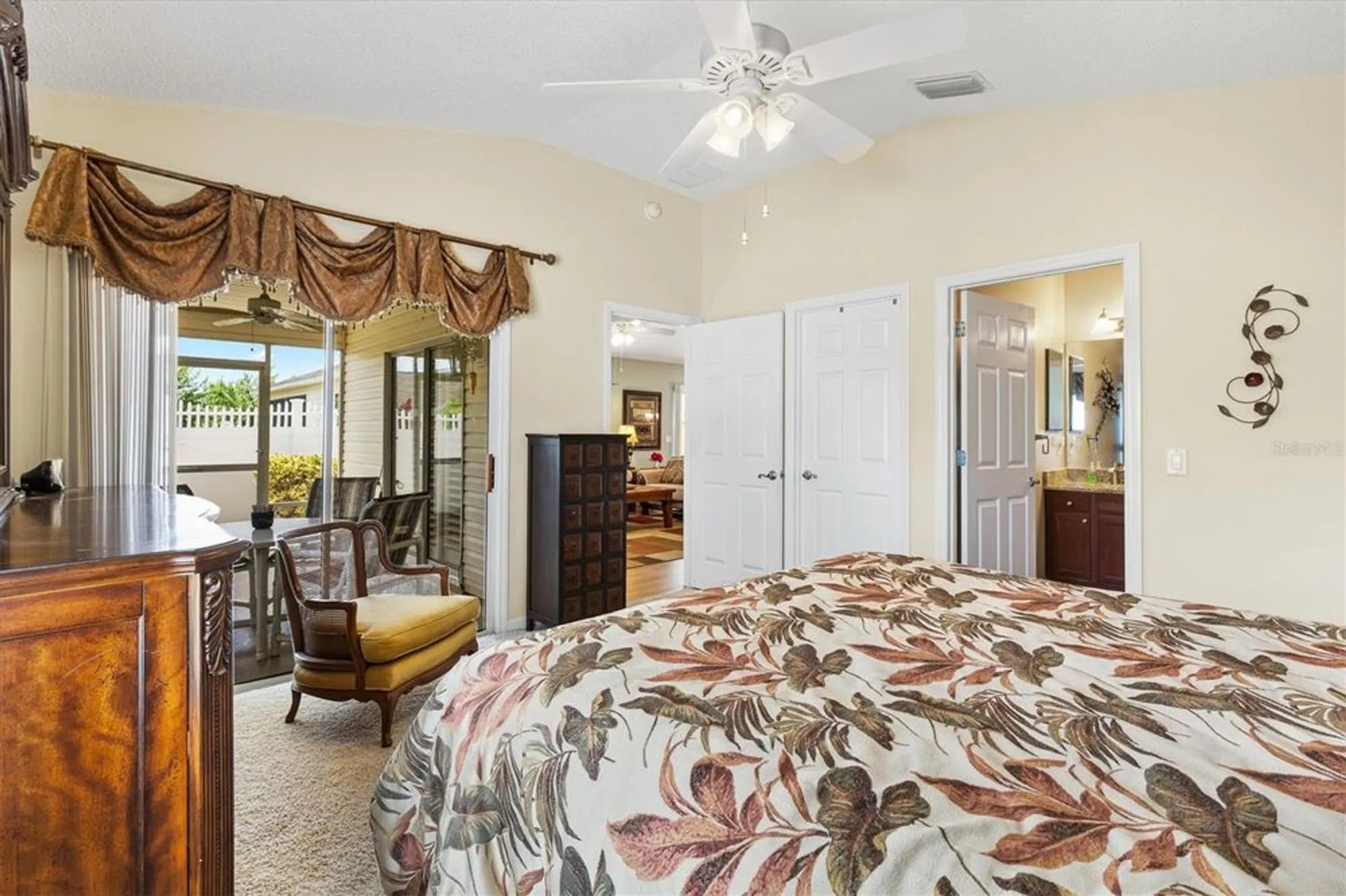 Property Slideshow image 17 of 41 | 552 audrey ln, The Villages, FL, 32162