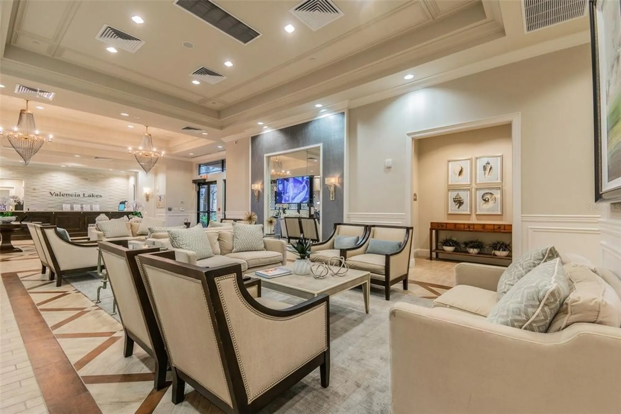 Property Slideshow image 44 of 48 | 5103 shady stone pl, Wimauma, FL, 33598