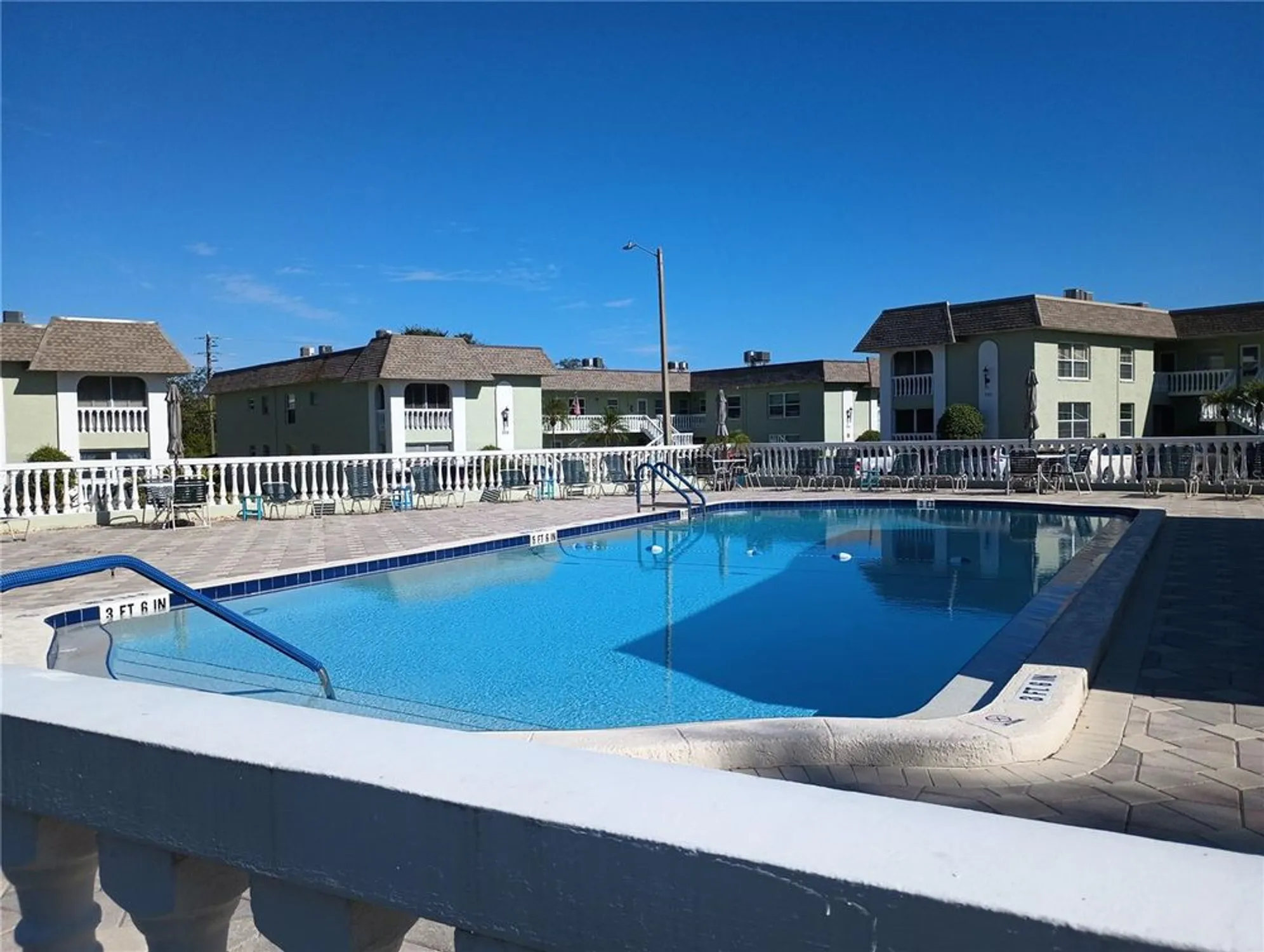 Property Slideshow image 13 of 13 | 1250 s pinellas ave 403, Tarpon Springs, FL, 34689