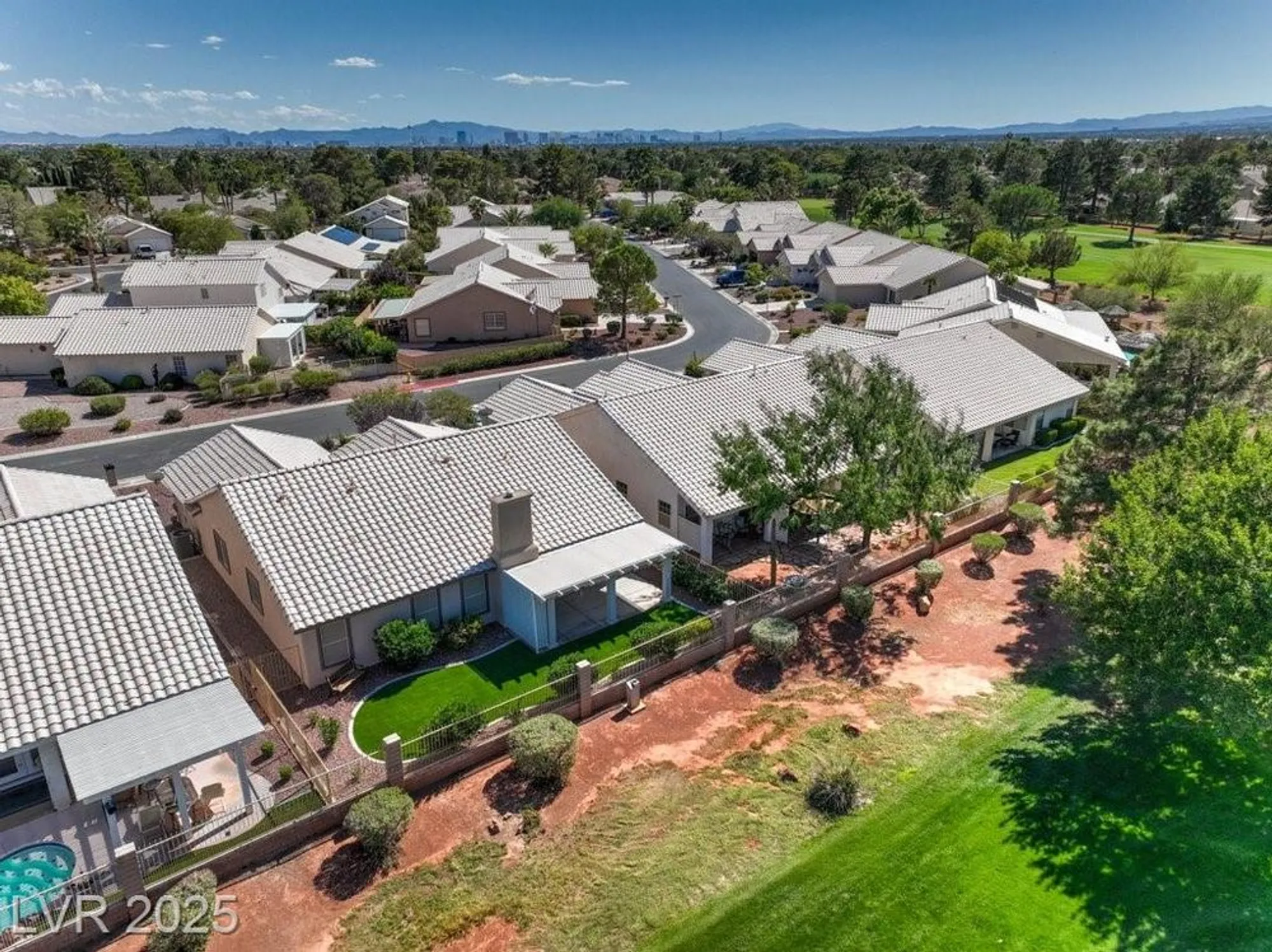 Property Slideshow image 49 of 63 | 5433 honey mesquite ln, Las Vegas, NV, 89130