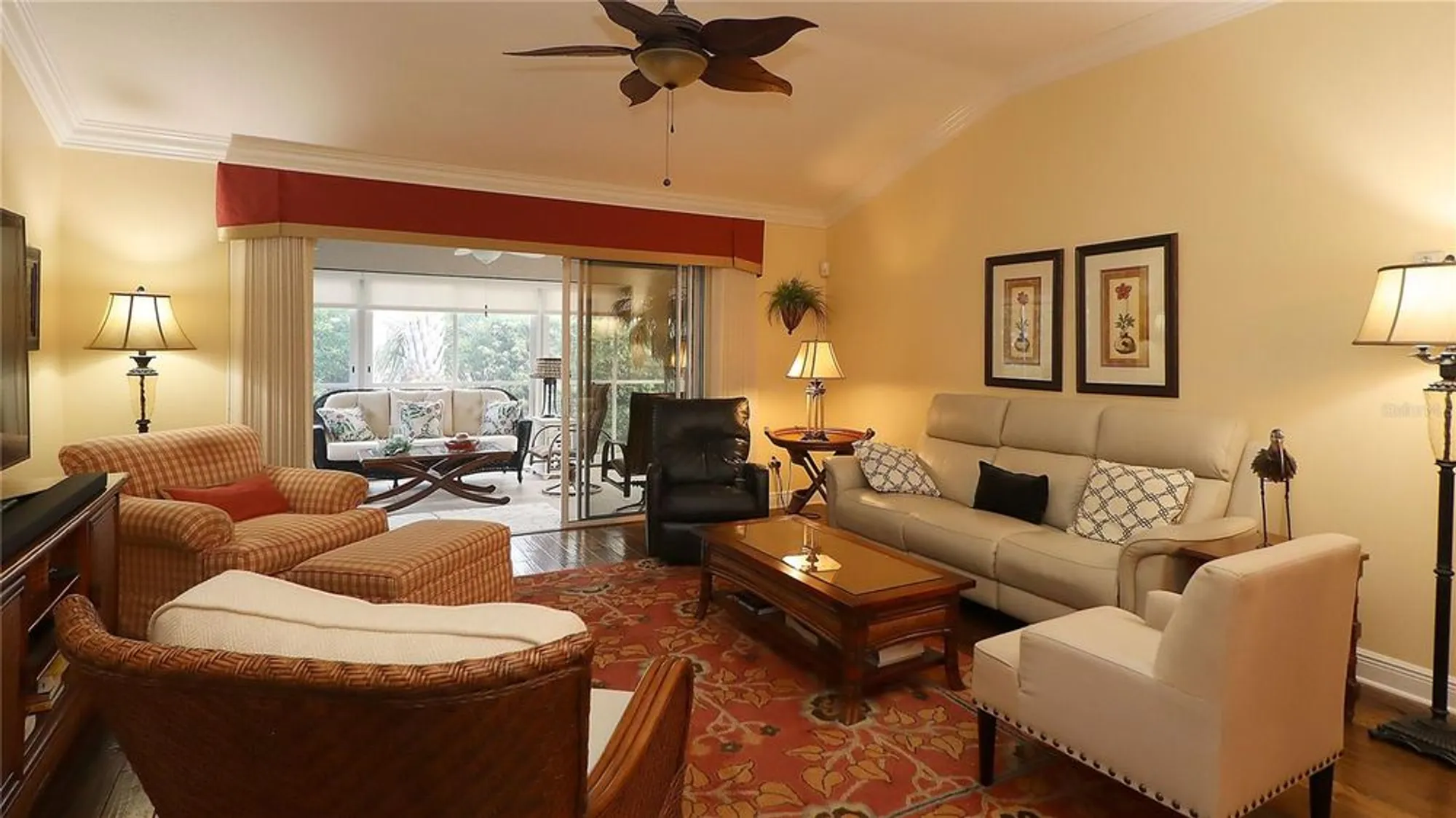 Property Slideshow image 6 of 39 | 1089 isle of palms path, The Villages, FL, 32162