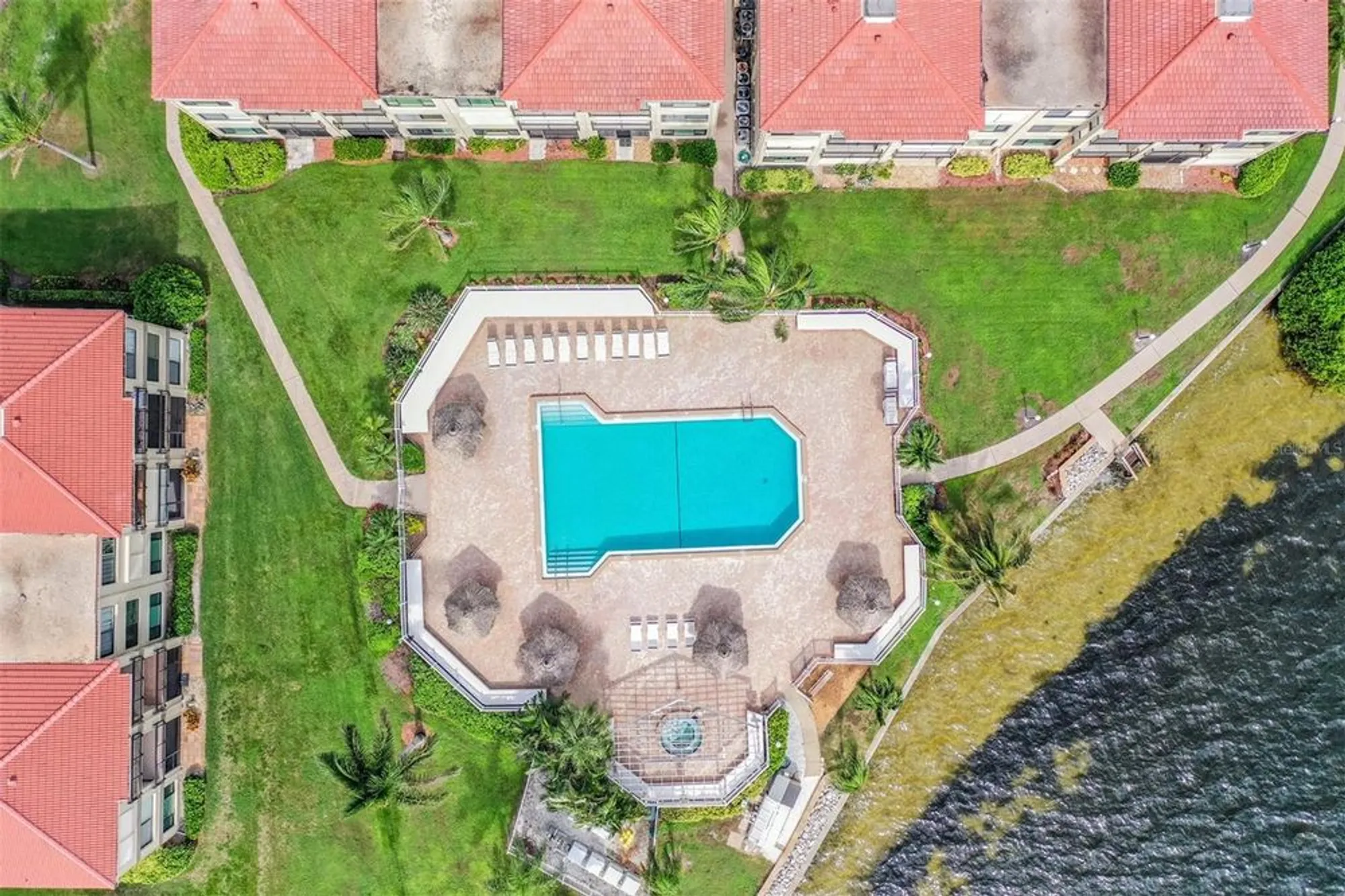 Property Slideshow image 20 of 24 | 6322 palma del mar blvd s apt 1107, Saint Petersburg, FL, 33715