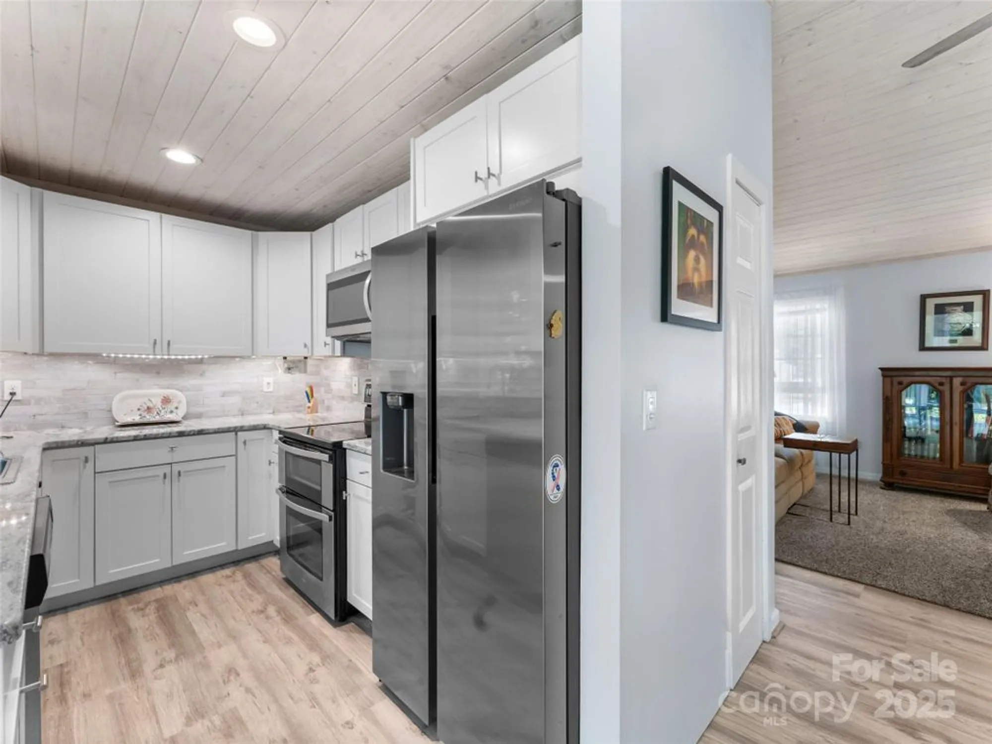 Property Slideshow image 17 of 37 | 33 resada dr, Brevard, NC, 28712