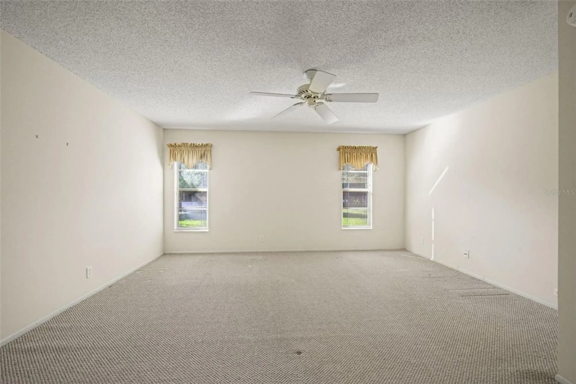 Property Slideshow image 33 of 62 | 3108 appleblossom trl, Spring Hill, FL, 34606