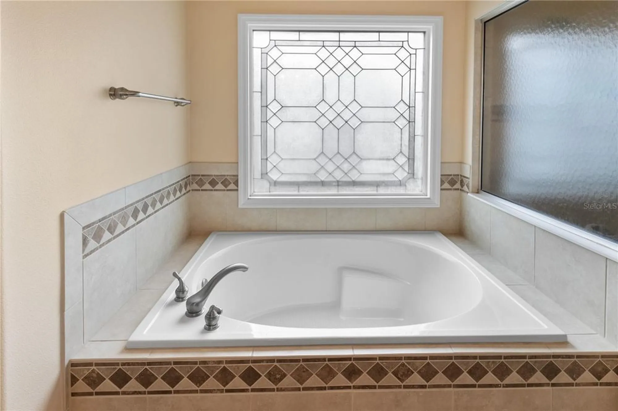 Property Slideshow image 25 of 50 | 8860 bridgeport bay cir, Mount Dora, FL, 32757