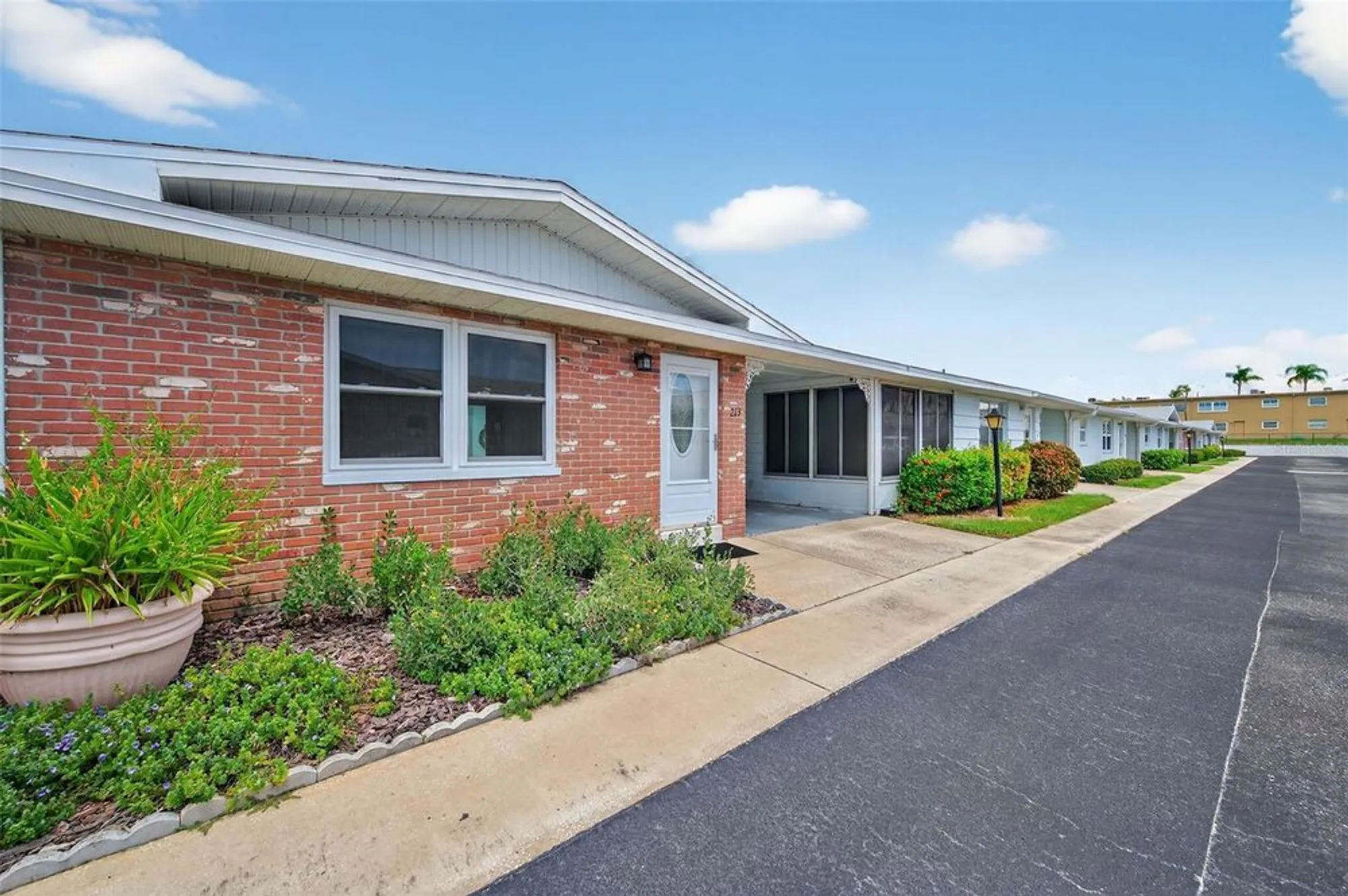 Property Slideshow image 4 of 44 | 12400 park blvd apt 213, Seminole, FL, 33772