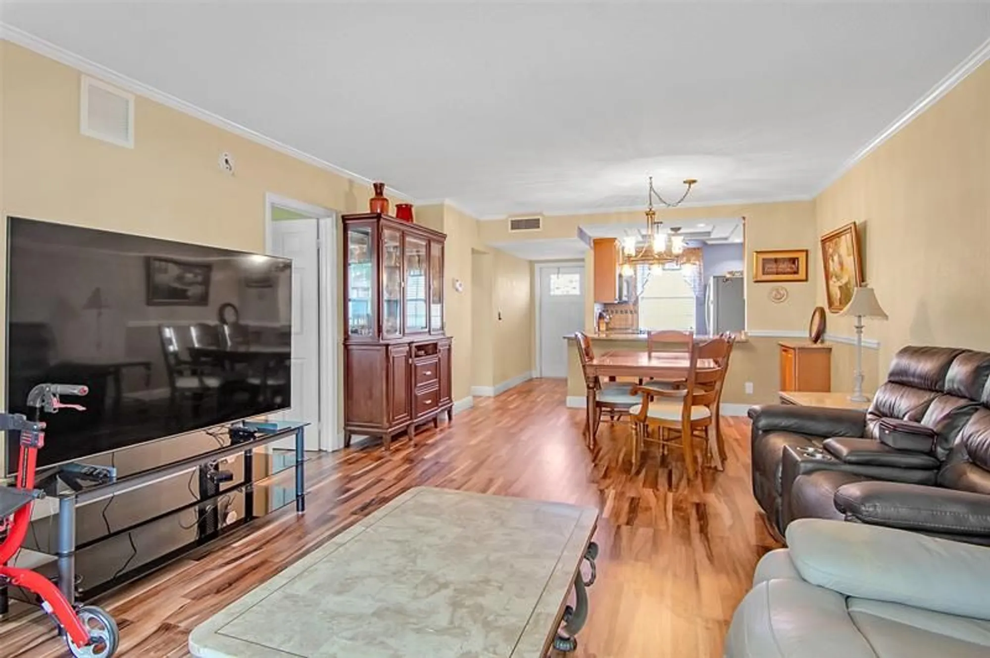 Property Slideshow image 10 of 25 | 7837 golf circle dr apt 209, Margate, FL, 33063