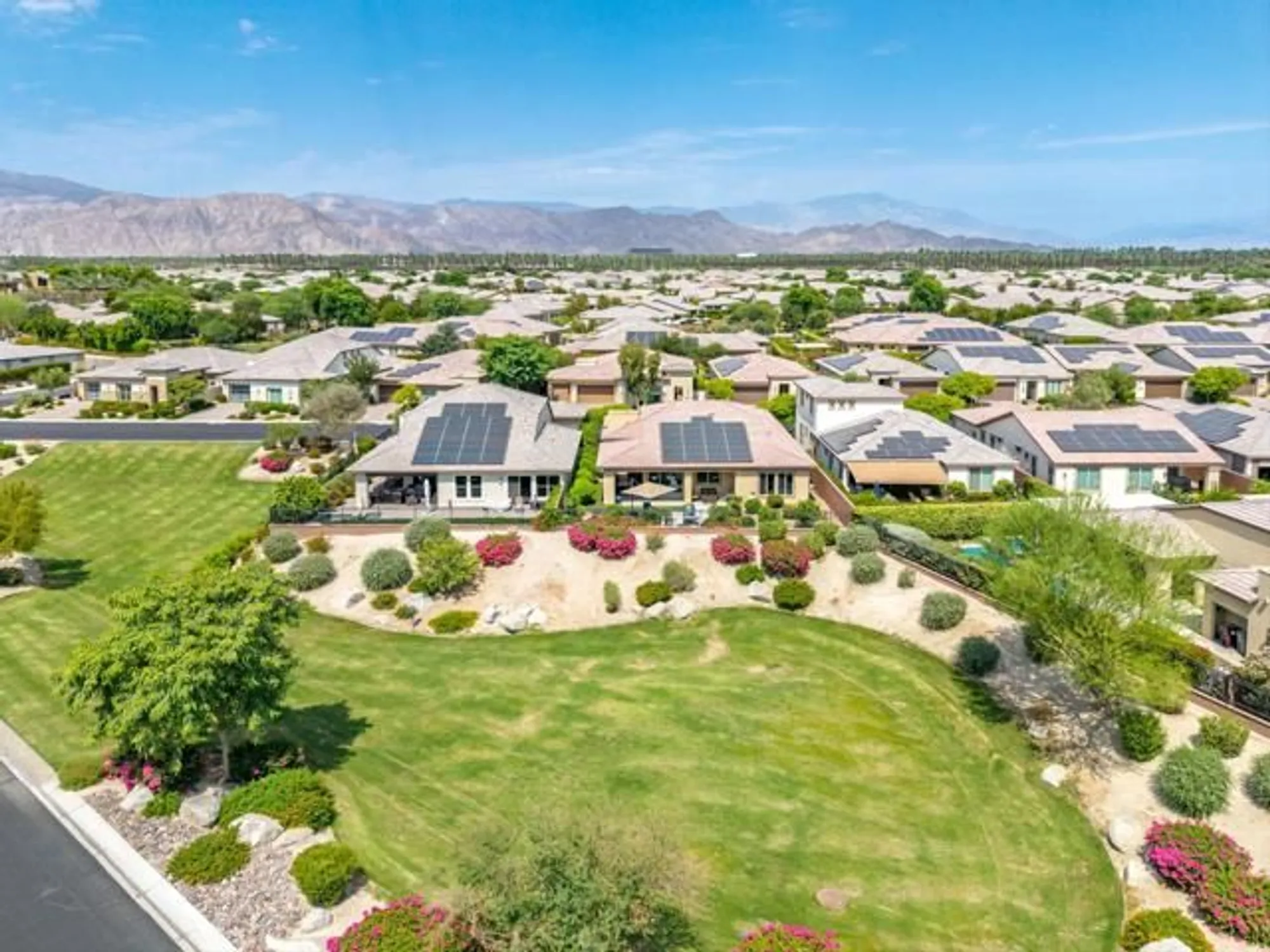 Property Slideshow image 17 of 61 | 51482 longmeadow st, Indio, CA, 92201