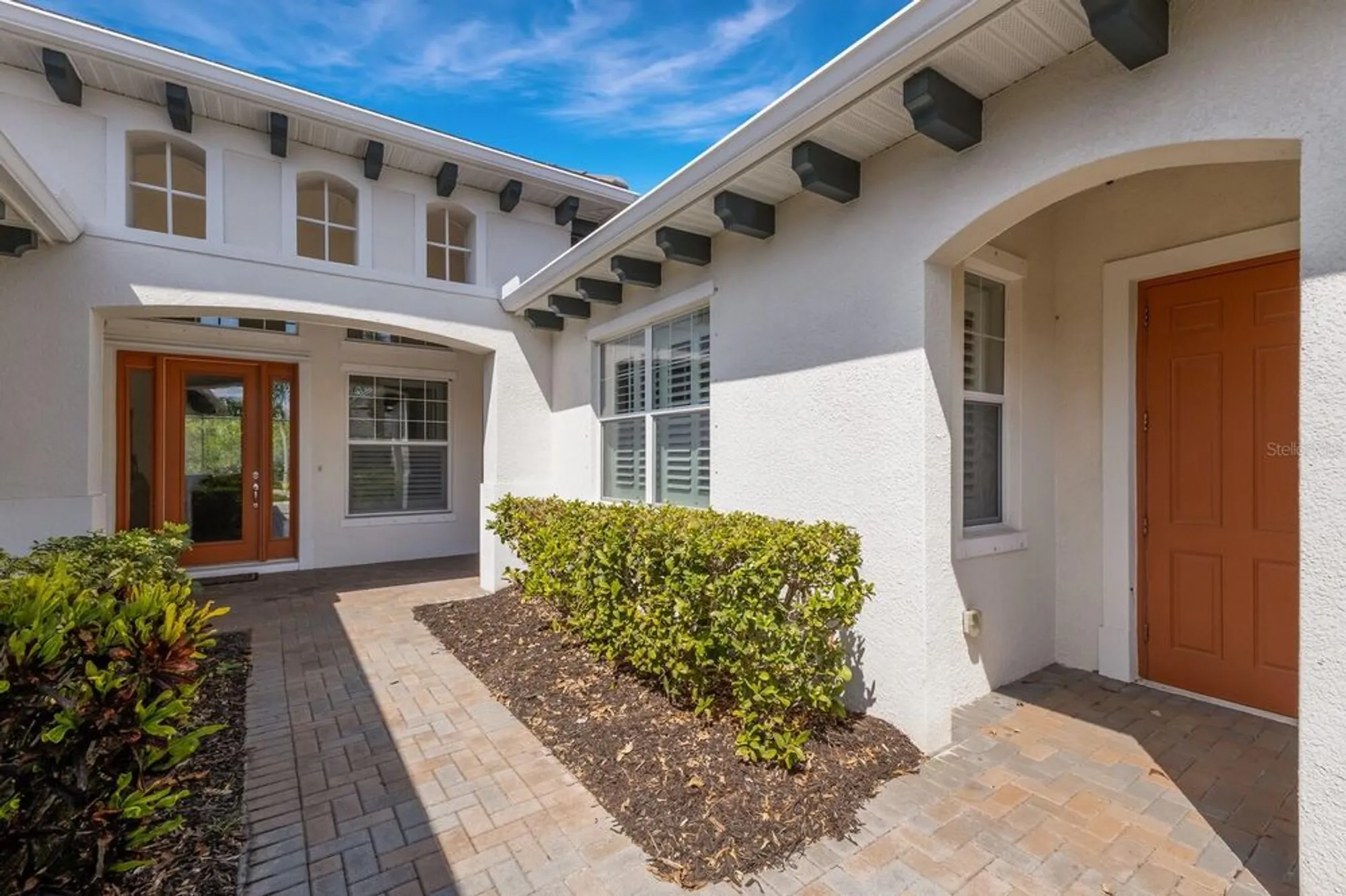 Property Slideshow image 5 of 94 | 5209 lake overlook ave, Bradenton, FL, 34208
