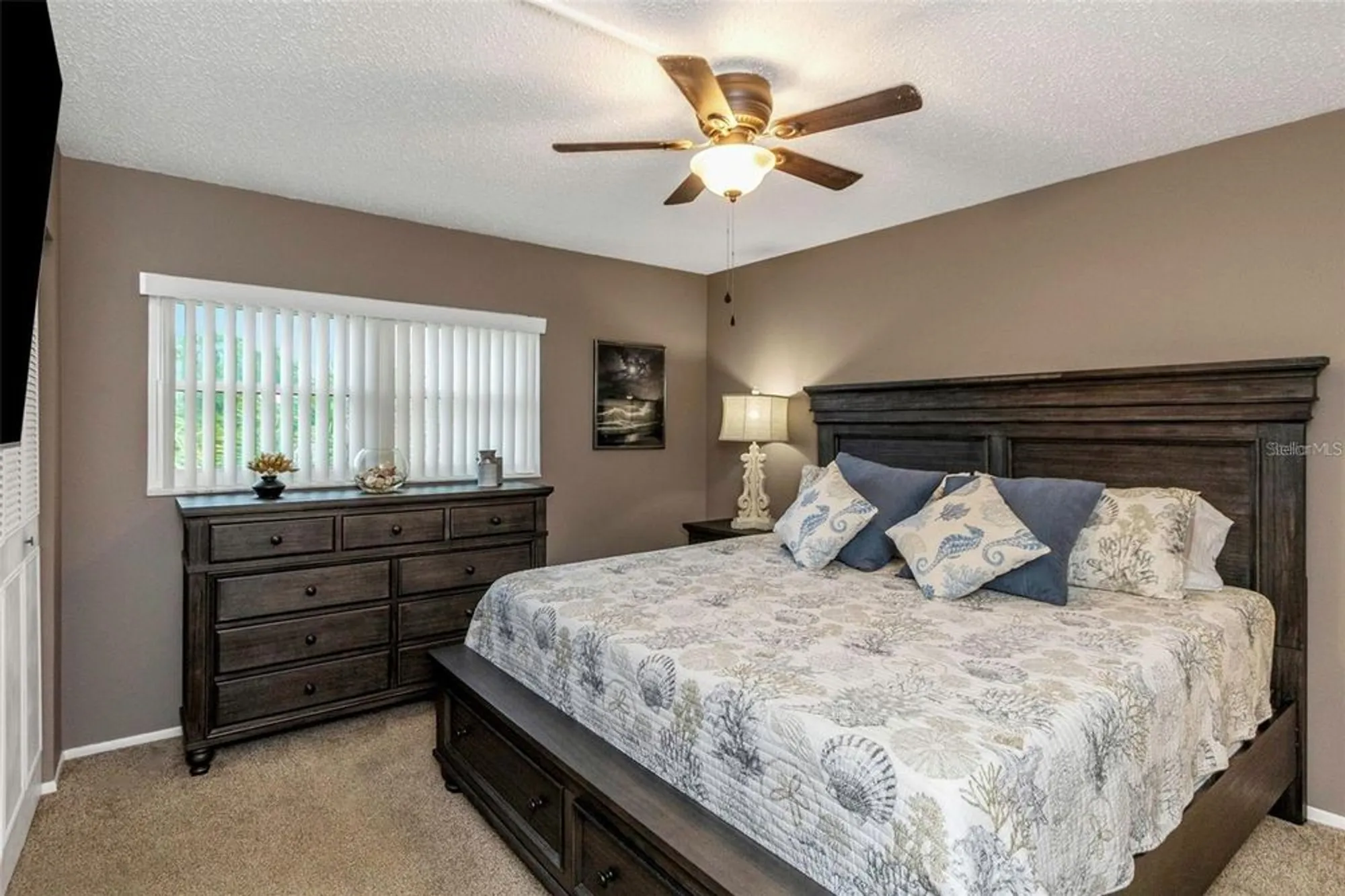 Property Slideshow image 14 of 37 | 940 virginia st 303, Dunedin, FL, 34698