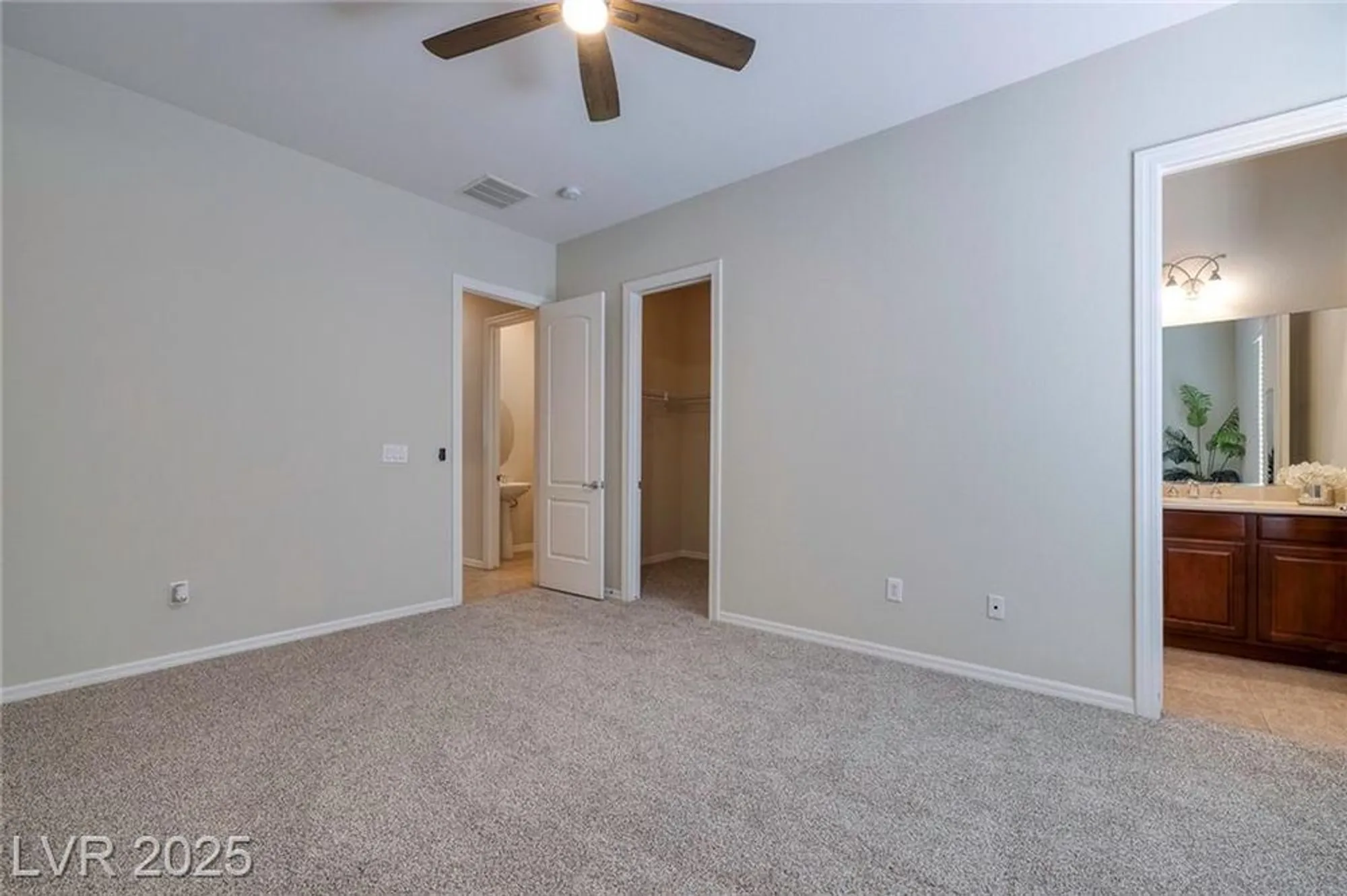 Property Slideshow image 26 of 53 | 2156 twin falls dr, Henderson, NV, 89044