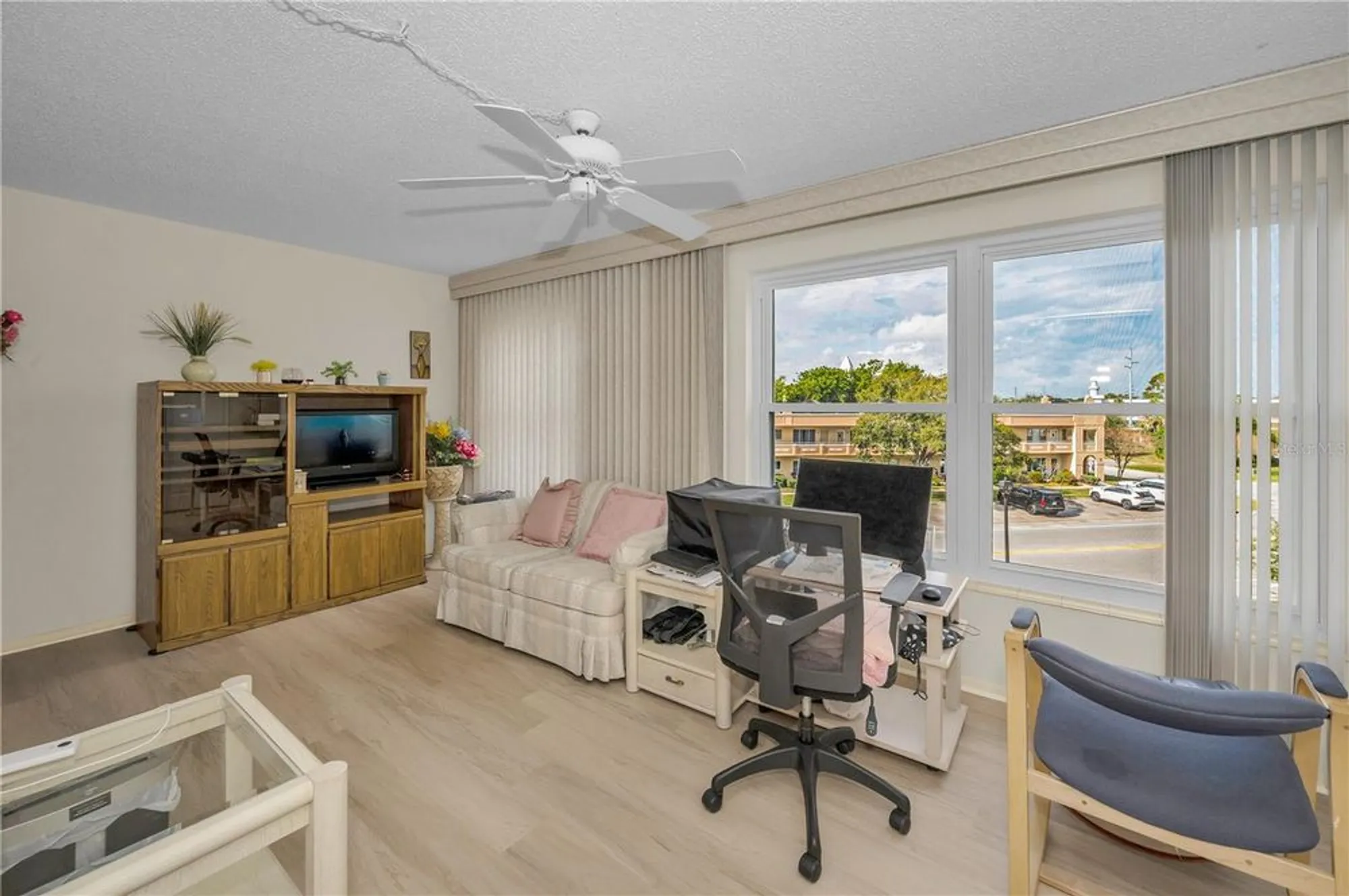 Property Slideshow image 17 of 74 | 2358 ecuadorian way 52, Clearwater, FL, 33763