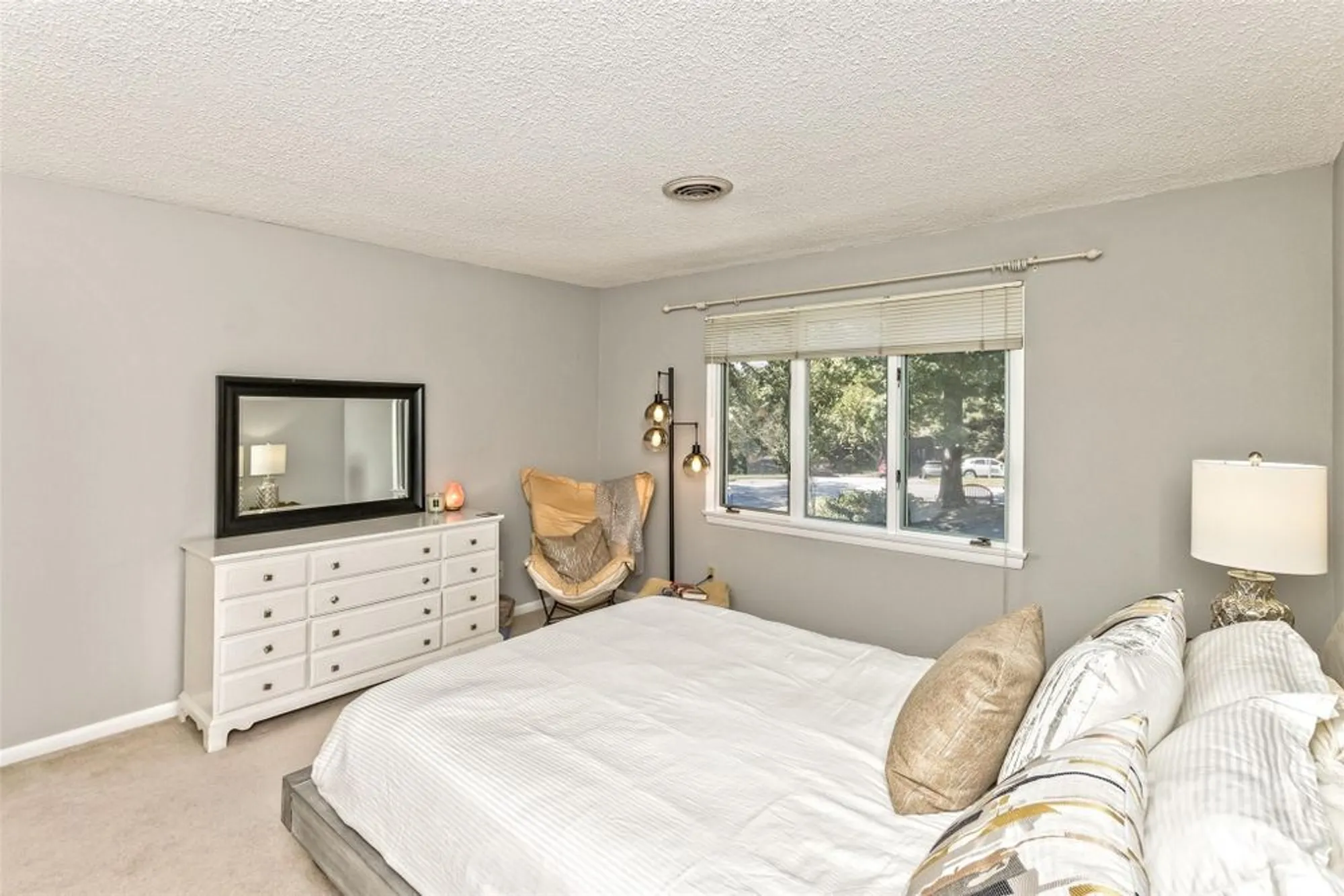 Property Slideshow image 24 of 42 | 503 crowfields ln, Asheville, NC, 28803