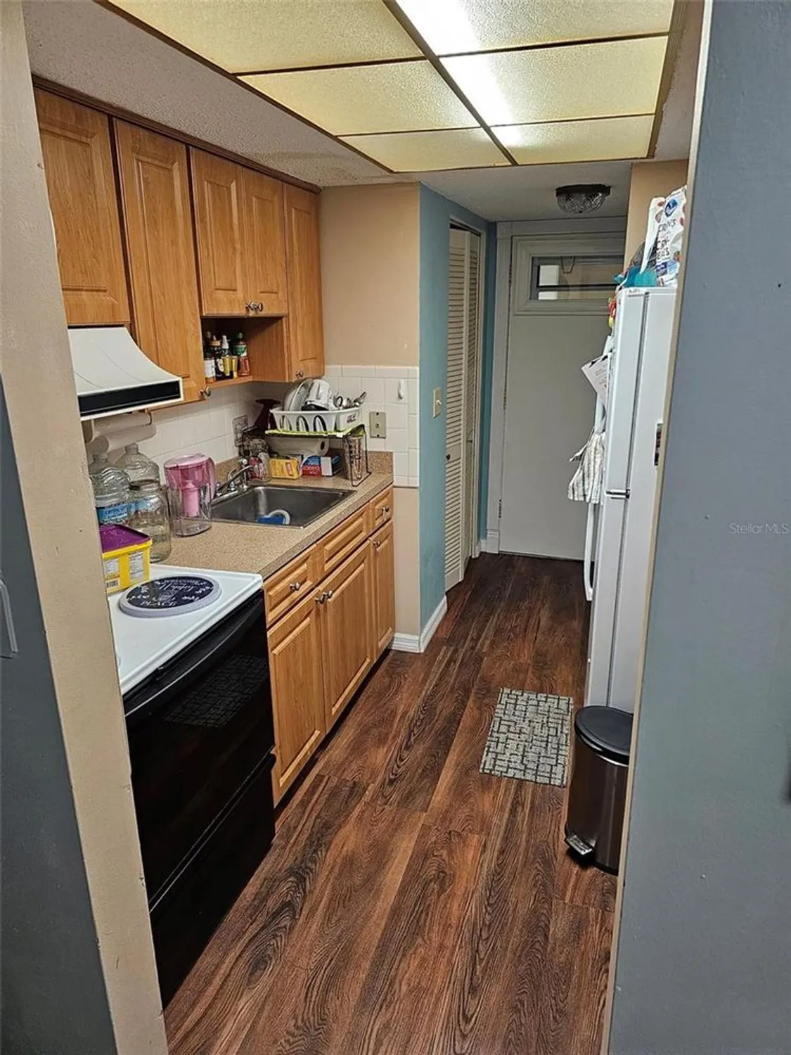 Property Slideshow image 9 of 12 | 4775 cove cir apt 705, Saint Petersburg, FL, 33708