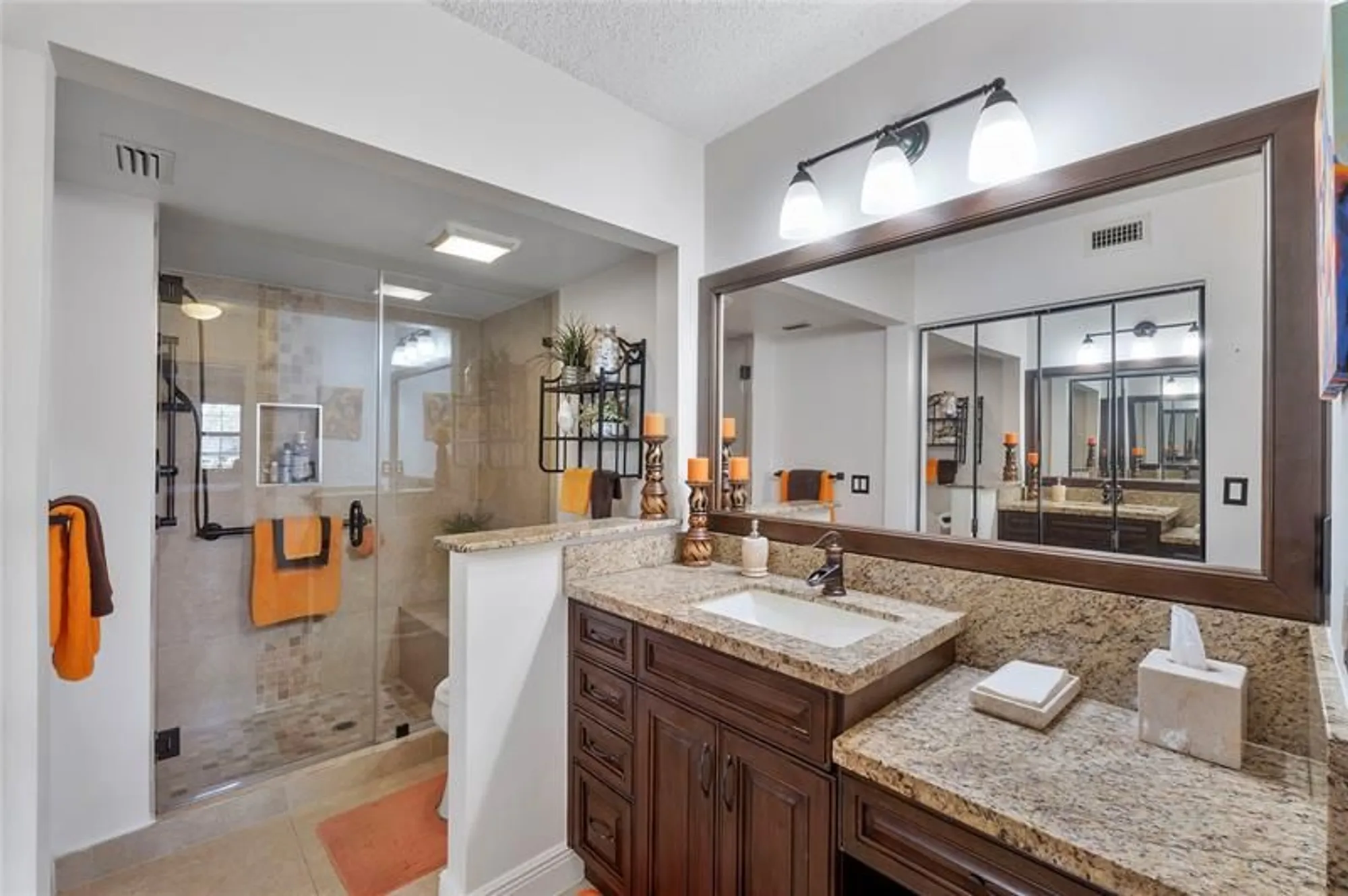 Property Slideshow image 17 of 37 | 7219 fairfax dr 110, Tamarac, FL, 33321