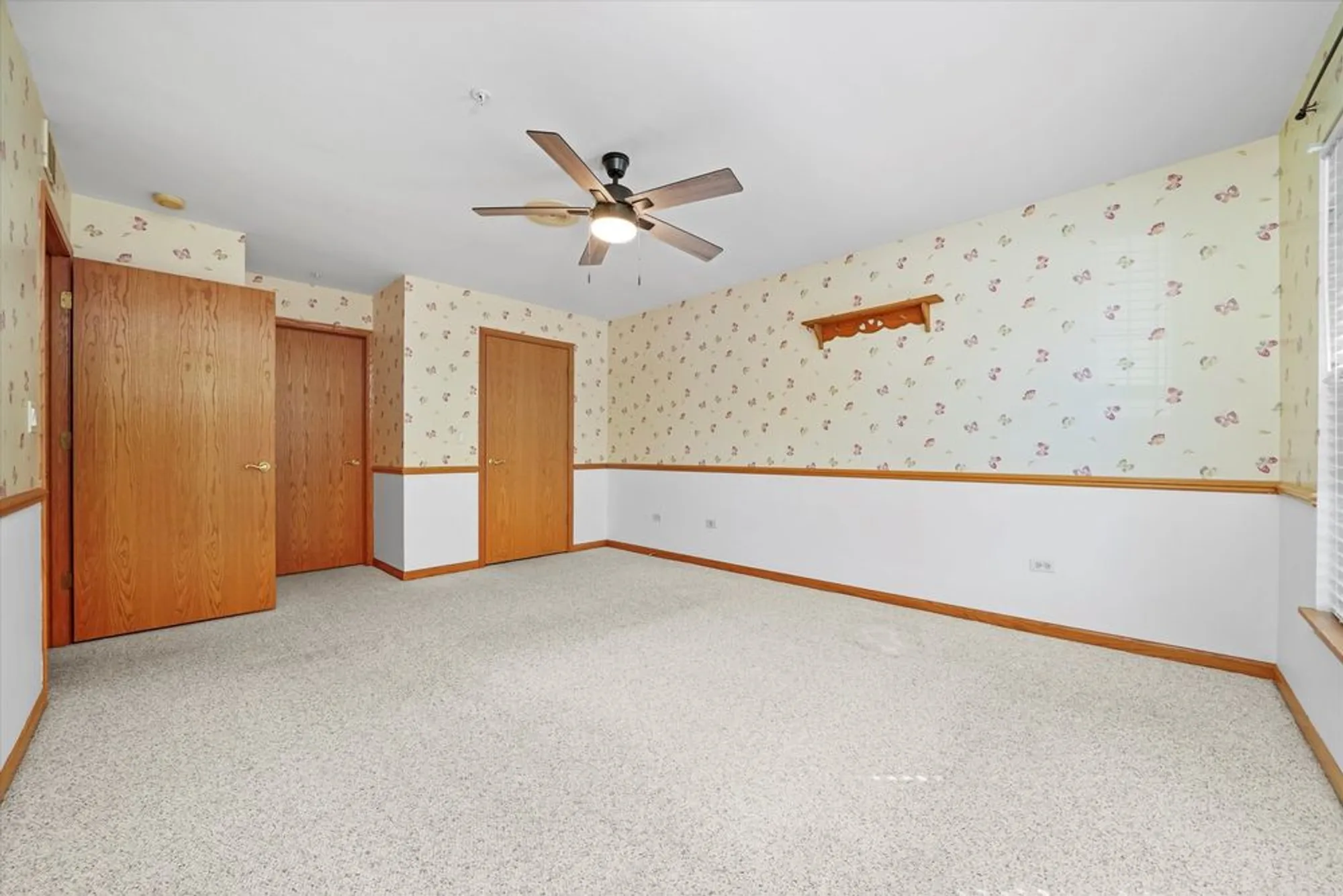 Property Slideshow image 8 of 15 | 20862 w torrey pines 2b, Plainfield, IL, 60544