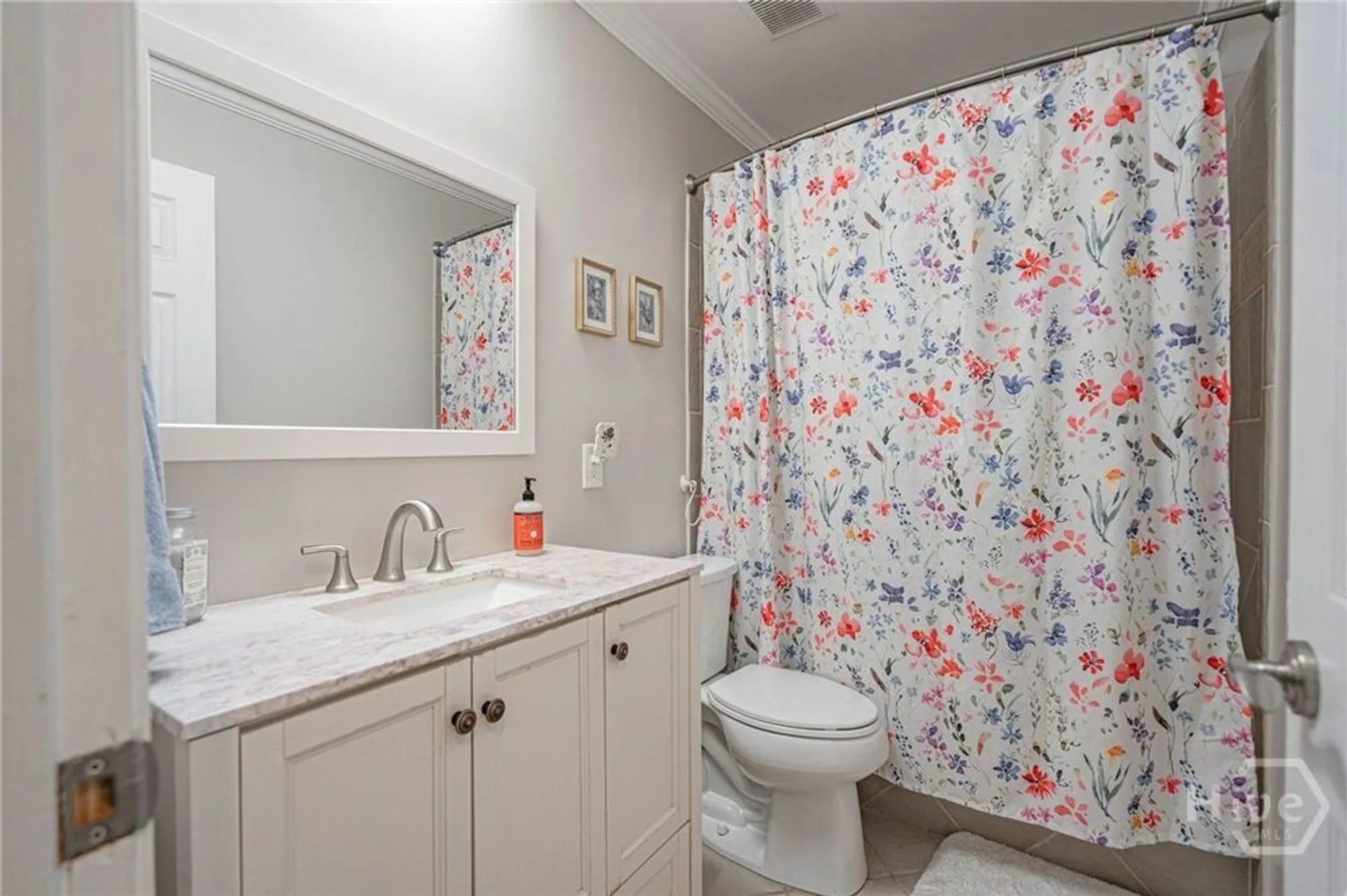 Property Slideshow image 19 of 38 | 4 tomochichi ln, Savannah, GA, 31411
