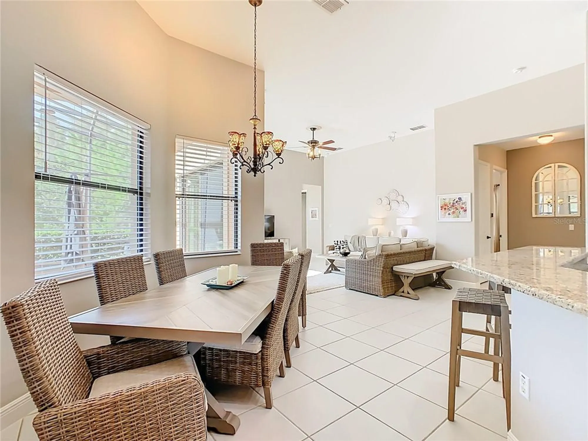 Property Slideshow image 16 of 84 | 915 san raphael st, Poinciana, FL, 34759