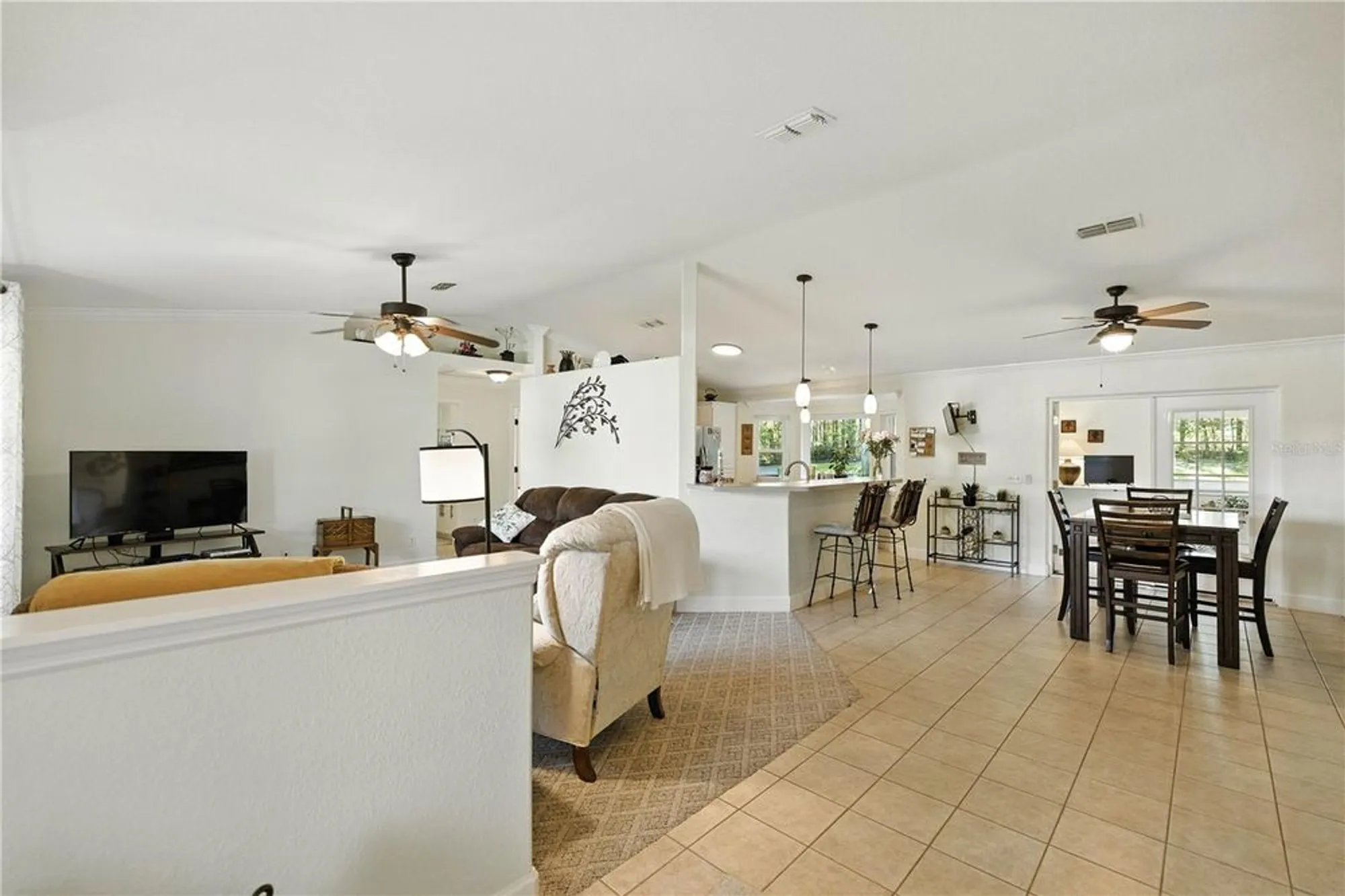 Property Slideshow image 2 of 48 | 5968 sw 103rd loop, Ocala, FL, 34476