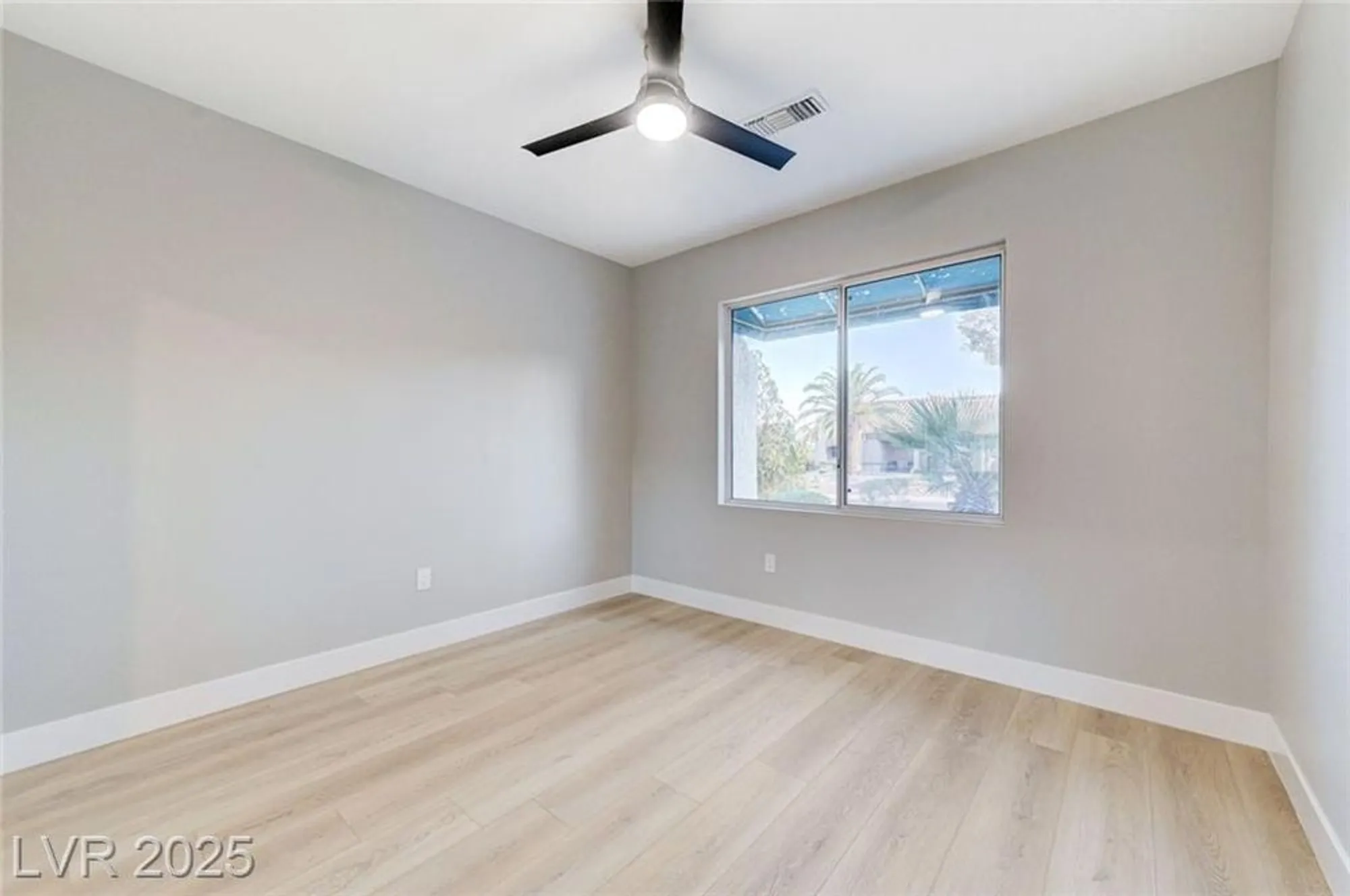 Property Slideshow image 42 of 75 | 9308 quail ridge dr, Las Vegas, NV, 89134