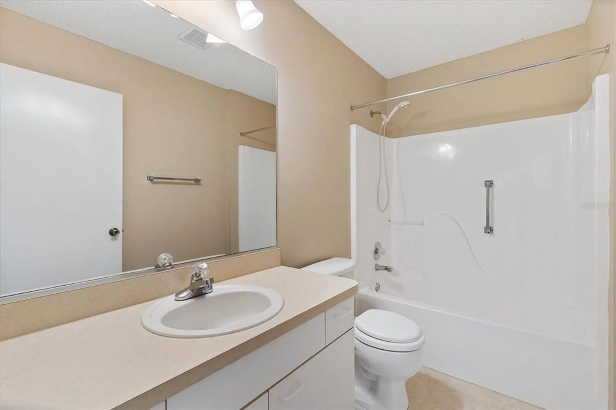 Property Slideshow image 21 of 29 | 1611 campos dr, The Villages, FL, 32162