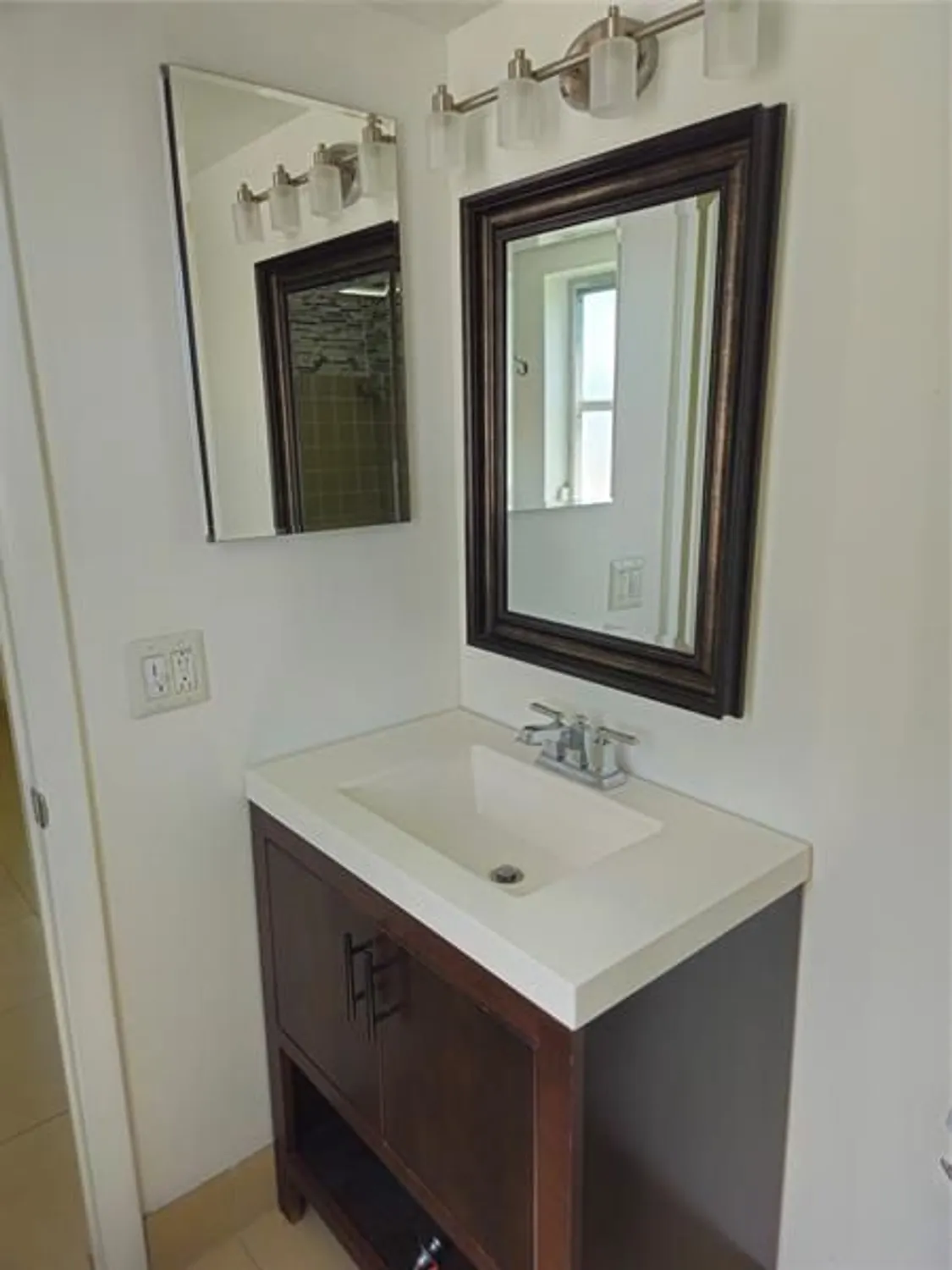 Property Slideshow image 26 of 35 | 7500 nw 5th pl apt 201, Margate, FL, 33063