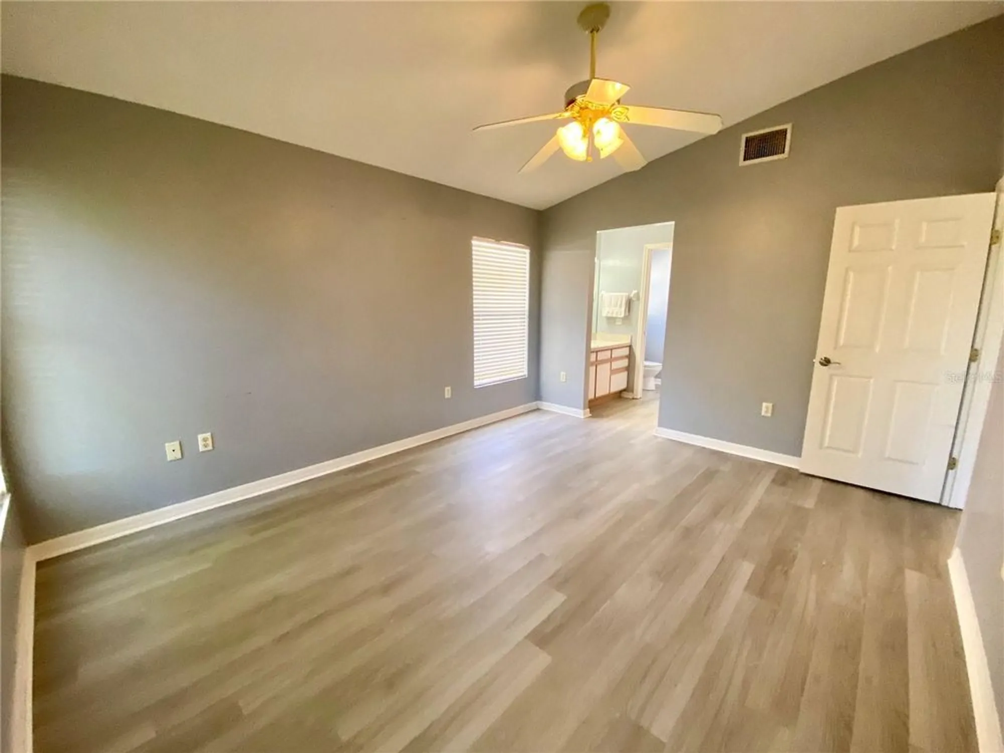 Property Slideshow image 15 of 47 | 246 chalet estates st, Lake Wales, FL, 33859