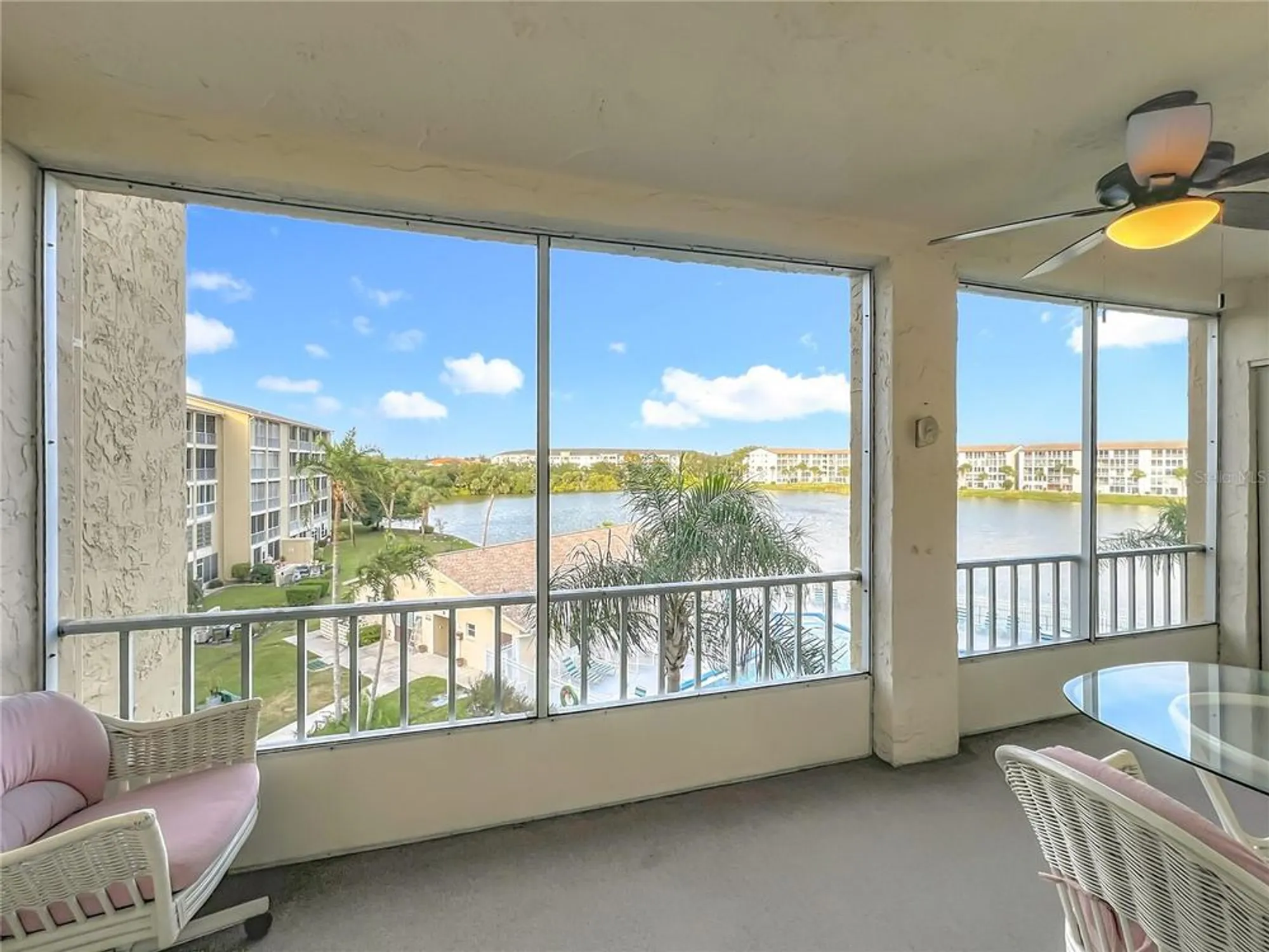Property Slideshow image 22 of 51 | 3783 lake bayshore dr # h404, Bradenton, FL, 34205