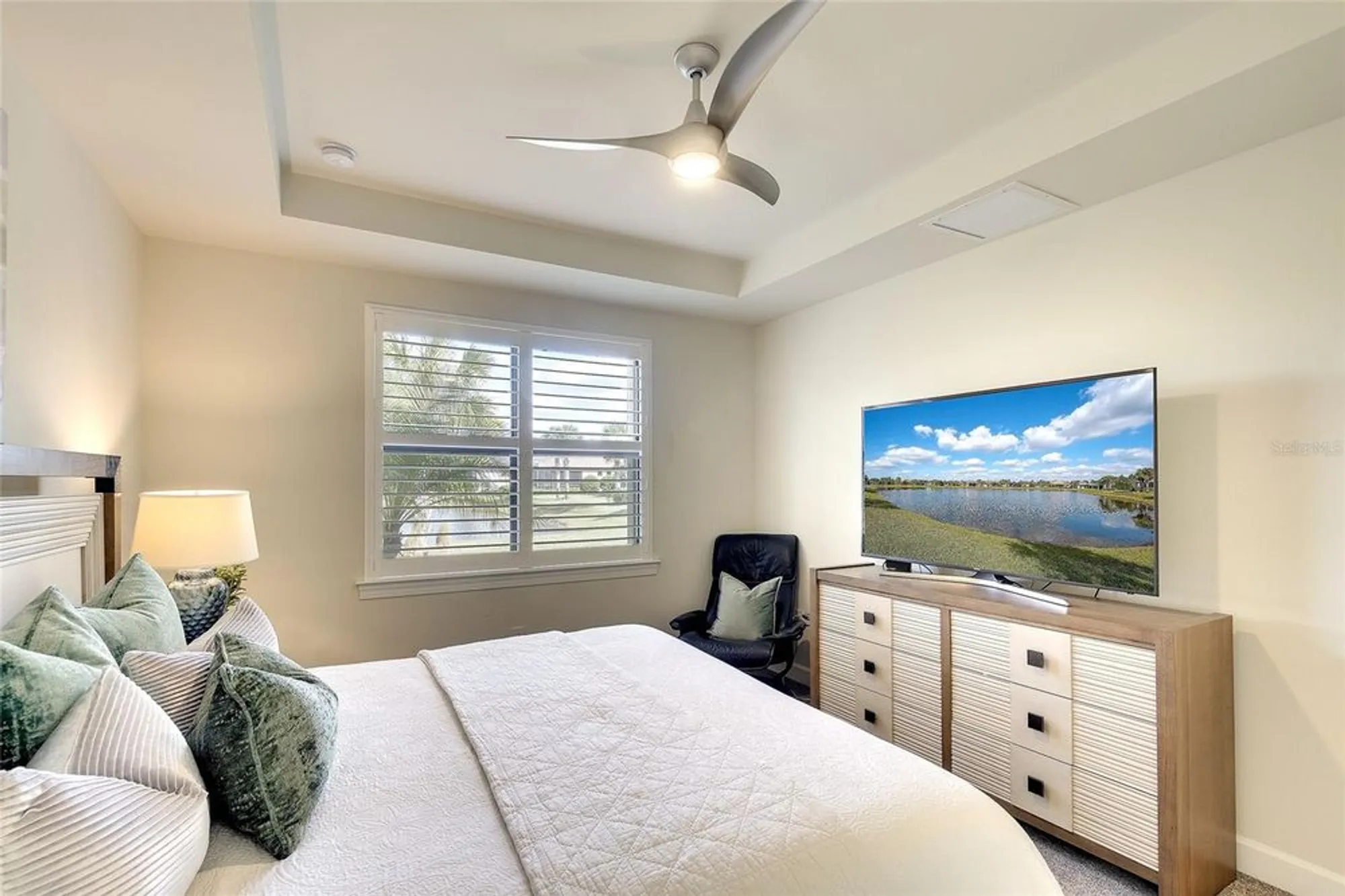 Property Slideshow image 21 of 51 | 16745 ellsworth ave, Bradenton, FL, 34202