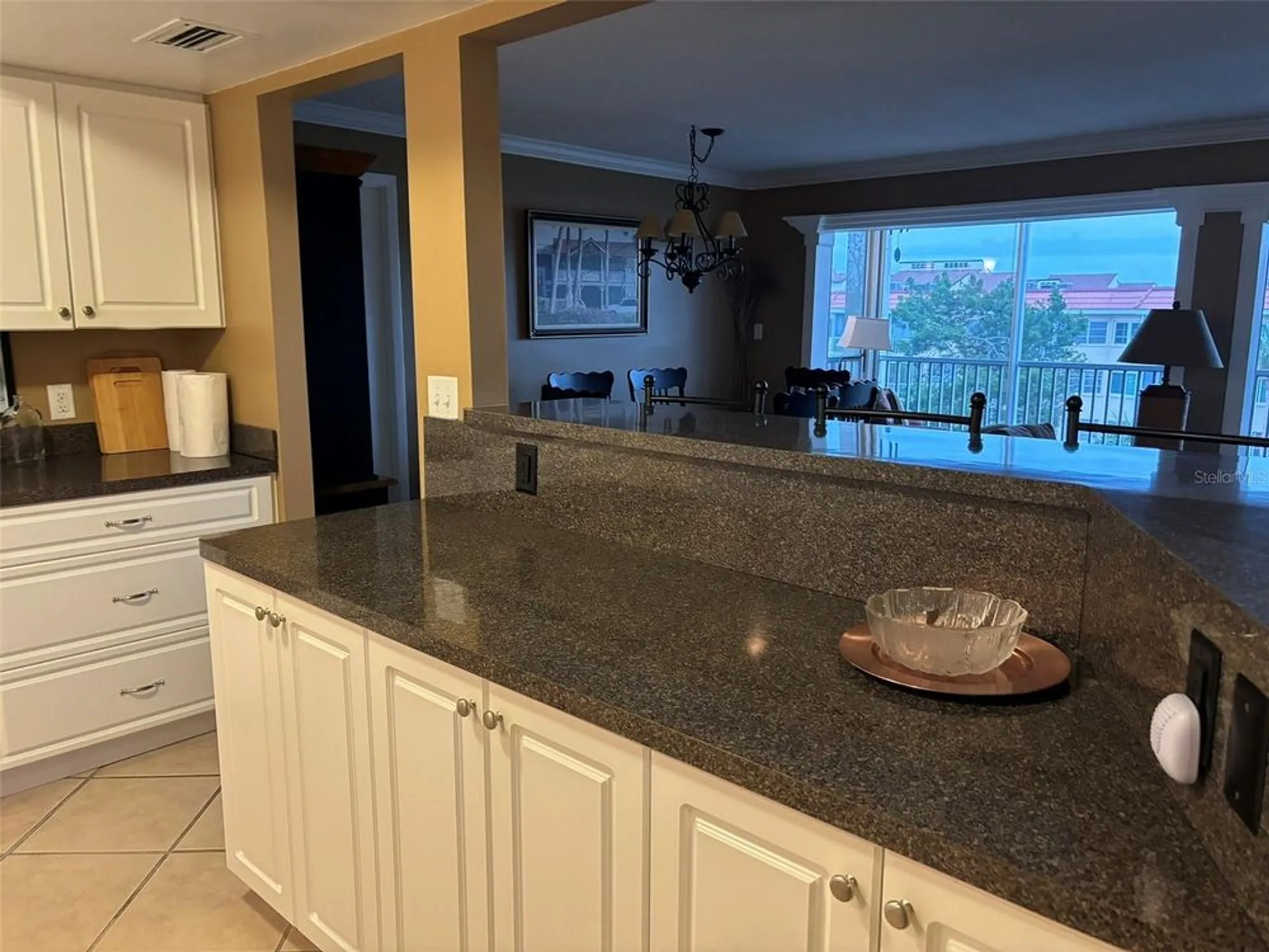 Property Slideshow image 19 of 19 | 1325 s portofino dr 309, Sarasota, FL, 34242