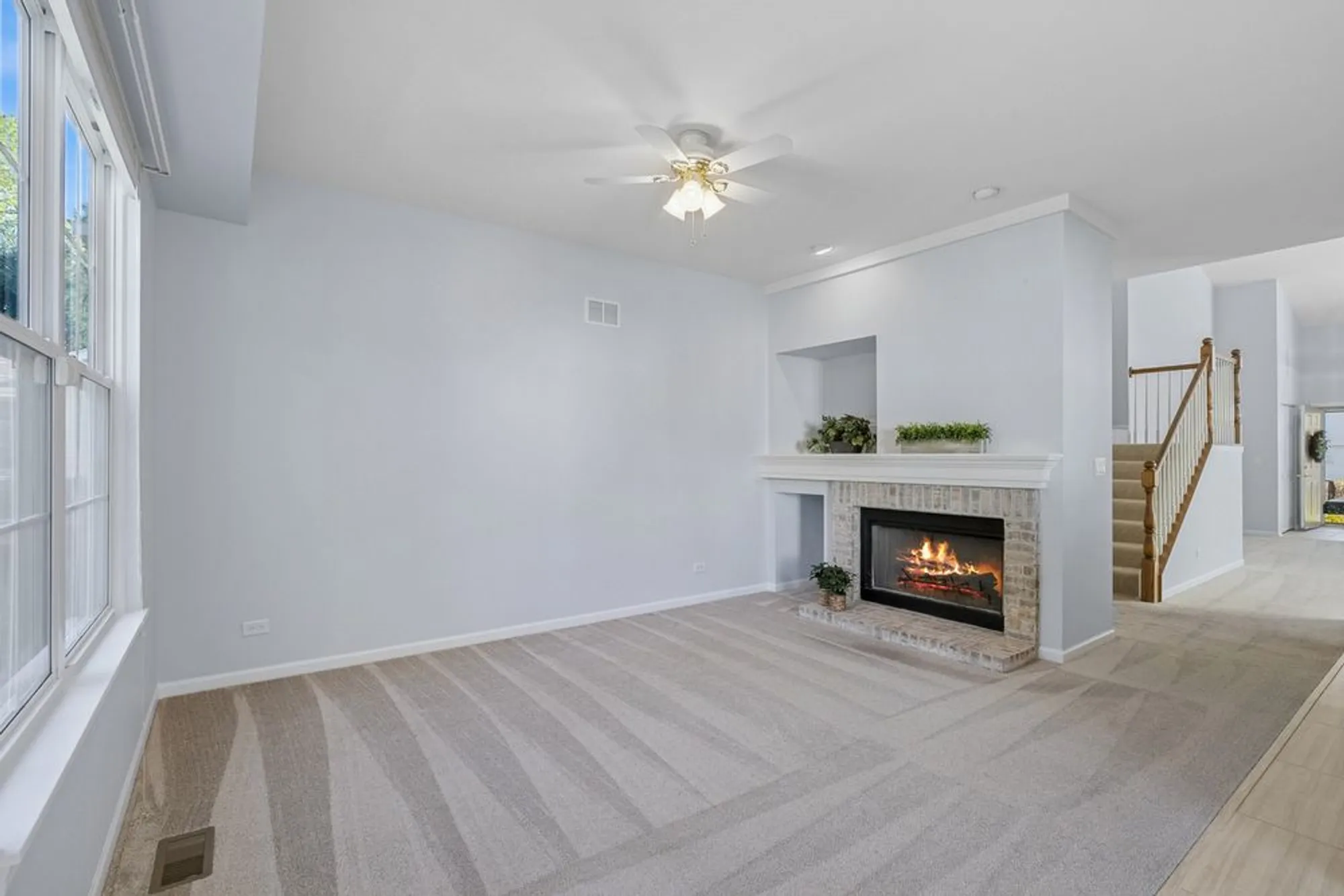 Property Slideshow image 8 of 39 | 2325 carillon dr, Grayslake, IL, 60030