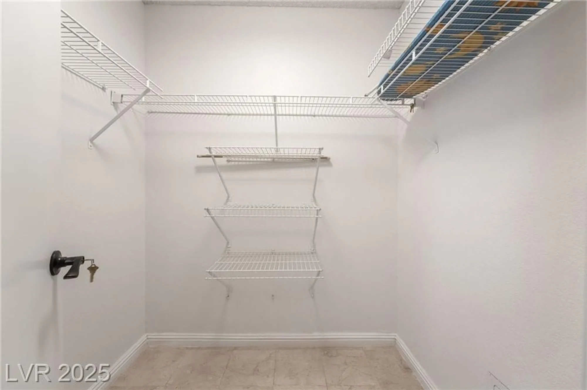 Property Slideshow image 19 of 48 | 4837 maryvale dr, Las Vegas, NV, 89130