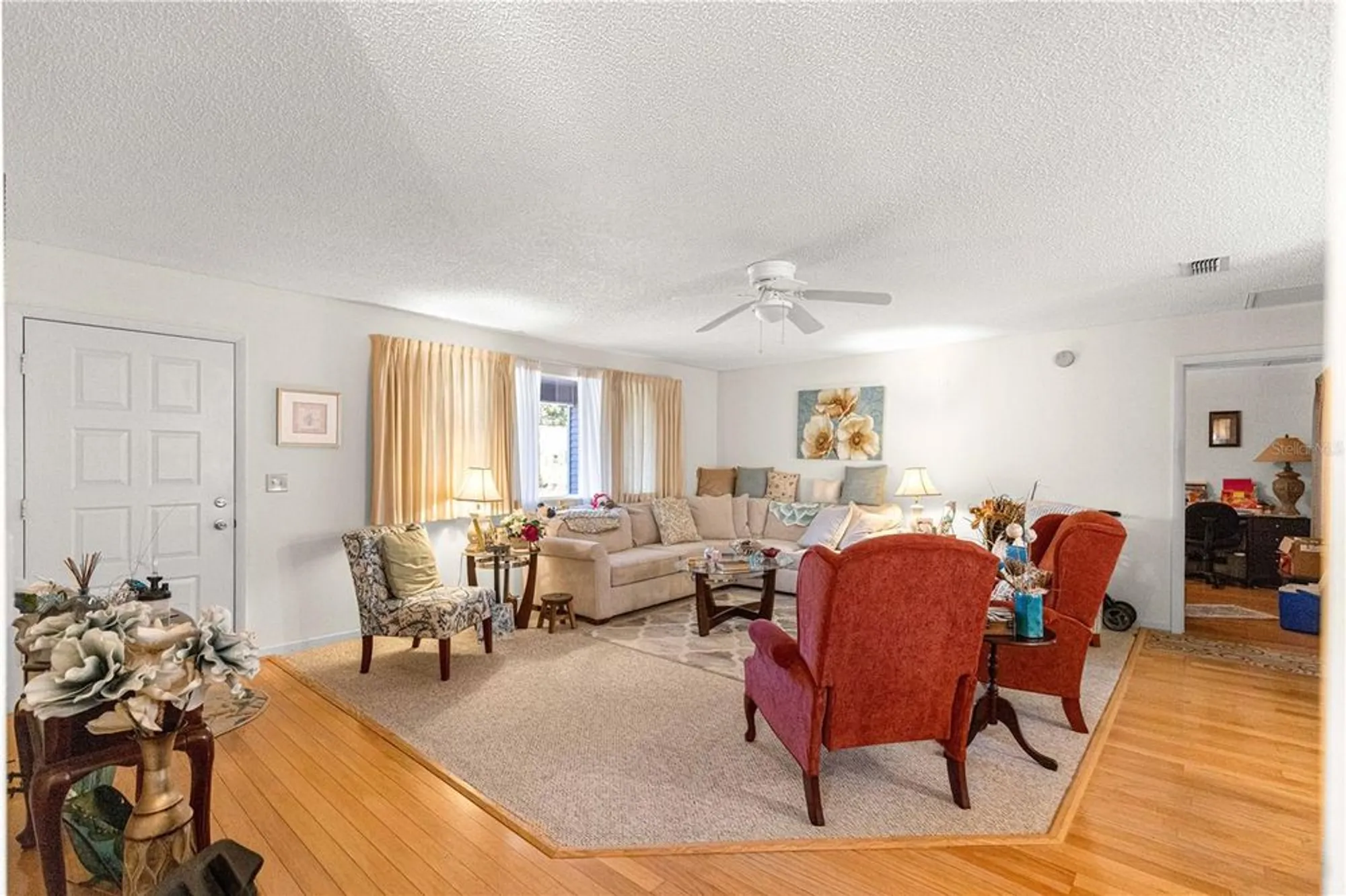 Property Slideshow image 4 of 40 | 10987 sw 86th ter, Ocala, FL, 34481