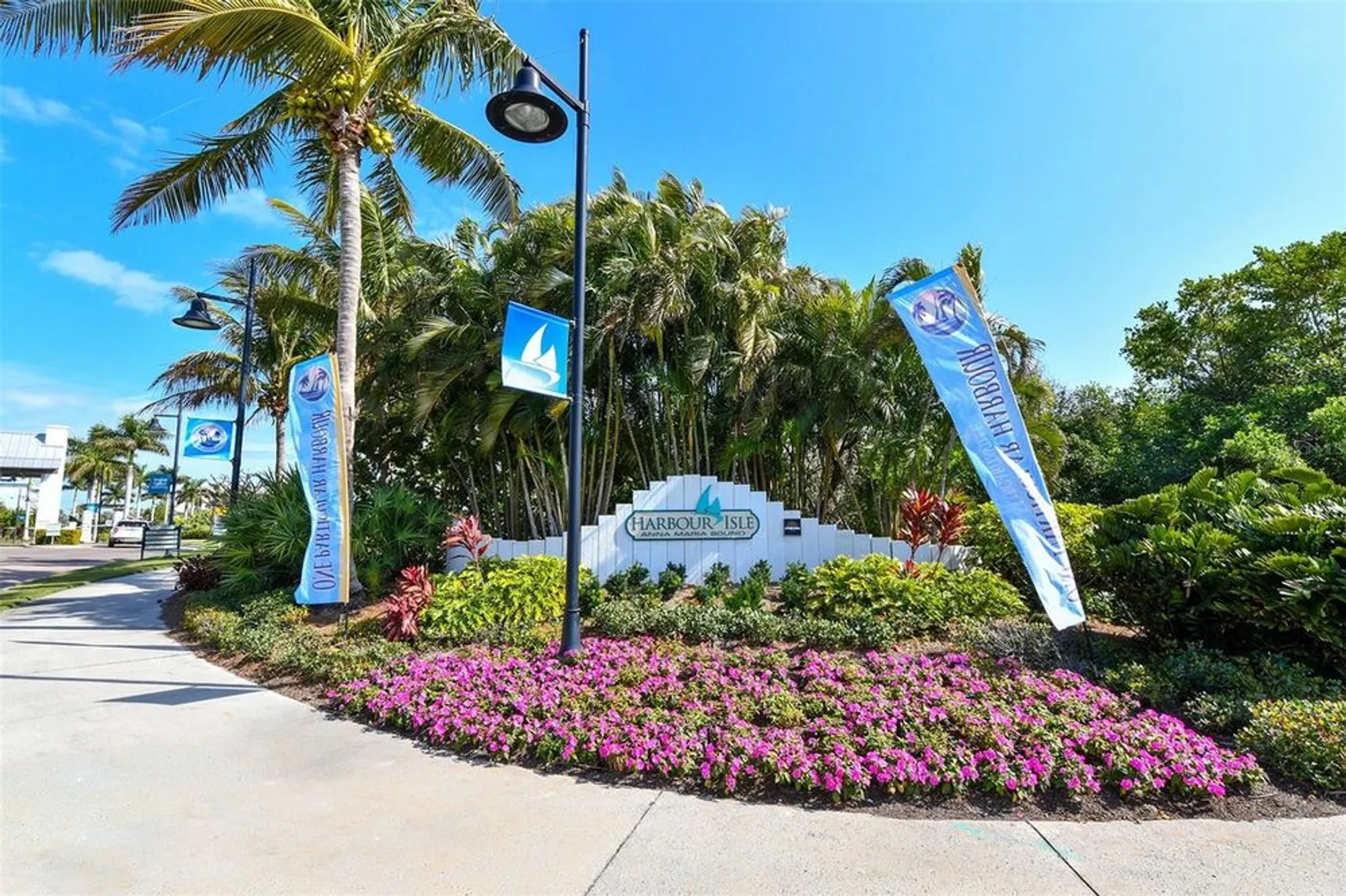 Property Slideshow image 57 of 79 | 344 sapphire lake dr unit 201, Bradenton, FL, 34209