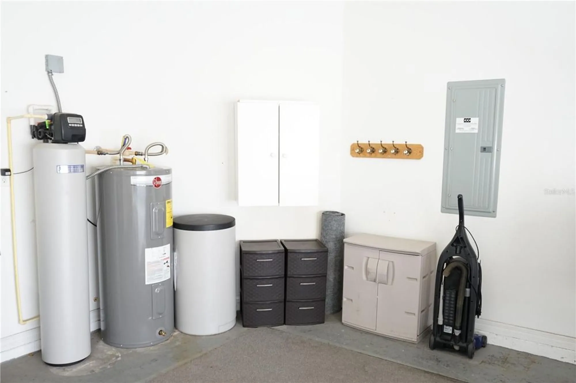 Property Slideshow image 30 of 35 | 2129 acadia greens dr # 32, Sun City Center, FL, 33573