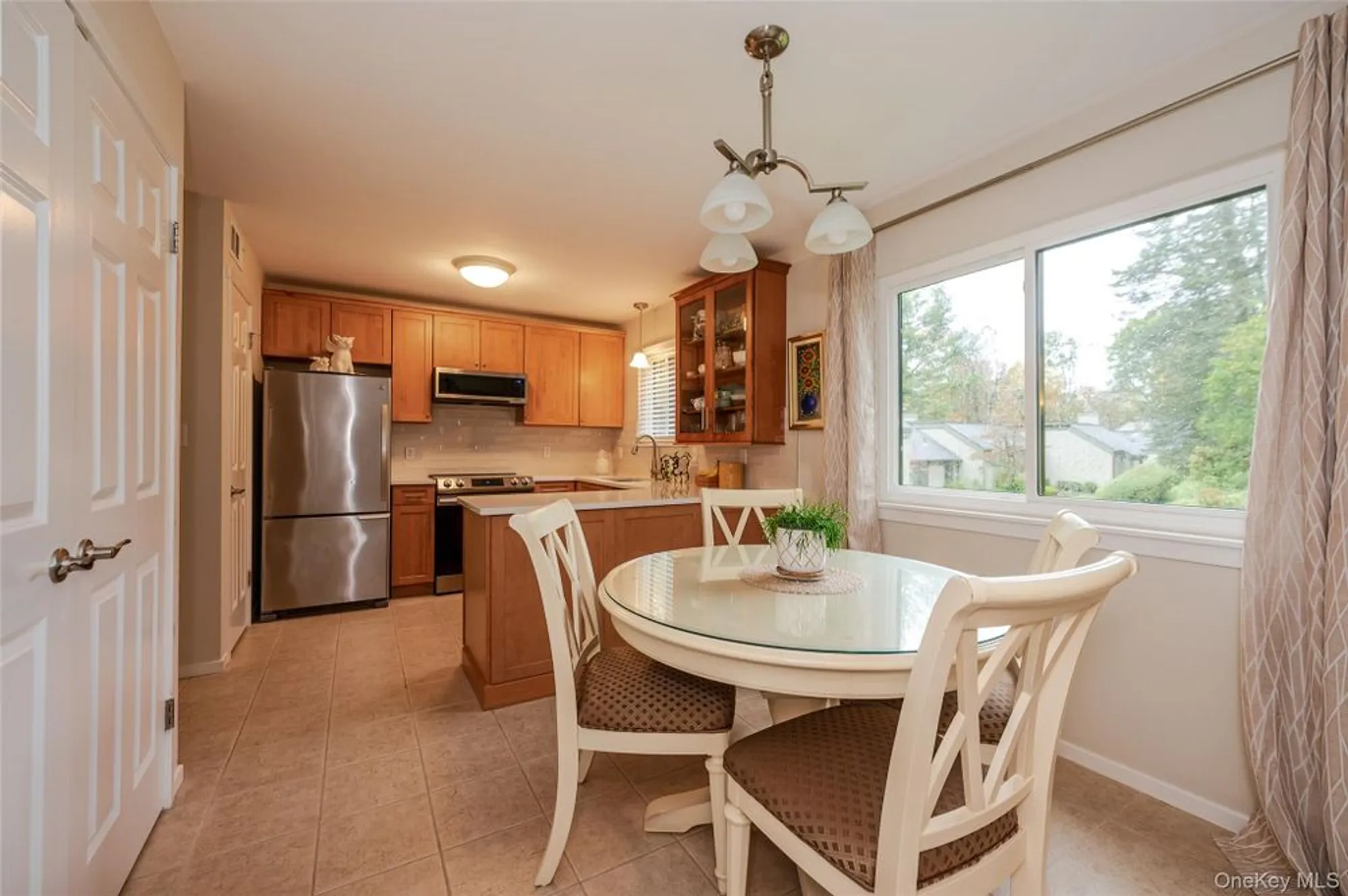 Property Slideshow image 11 of 33 | 150 heritage hls a, Somers, NY, 10589