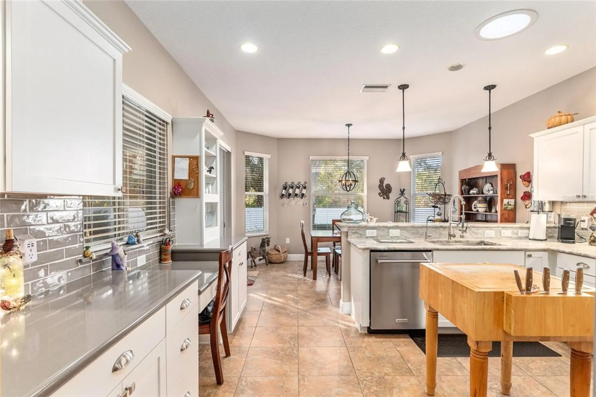 Property Slideshow image 43 of 88 | 16116 sw 15th ct, Ocala, FL, 34473