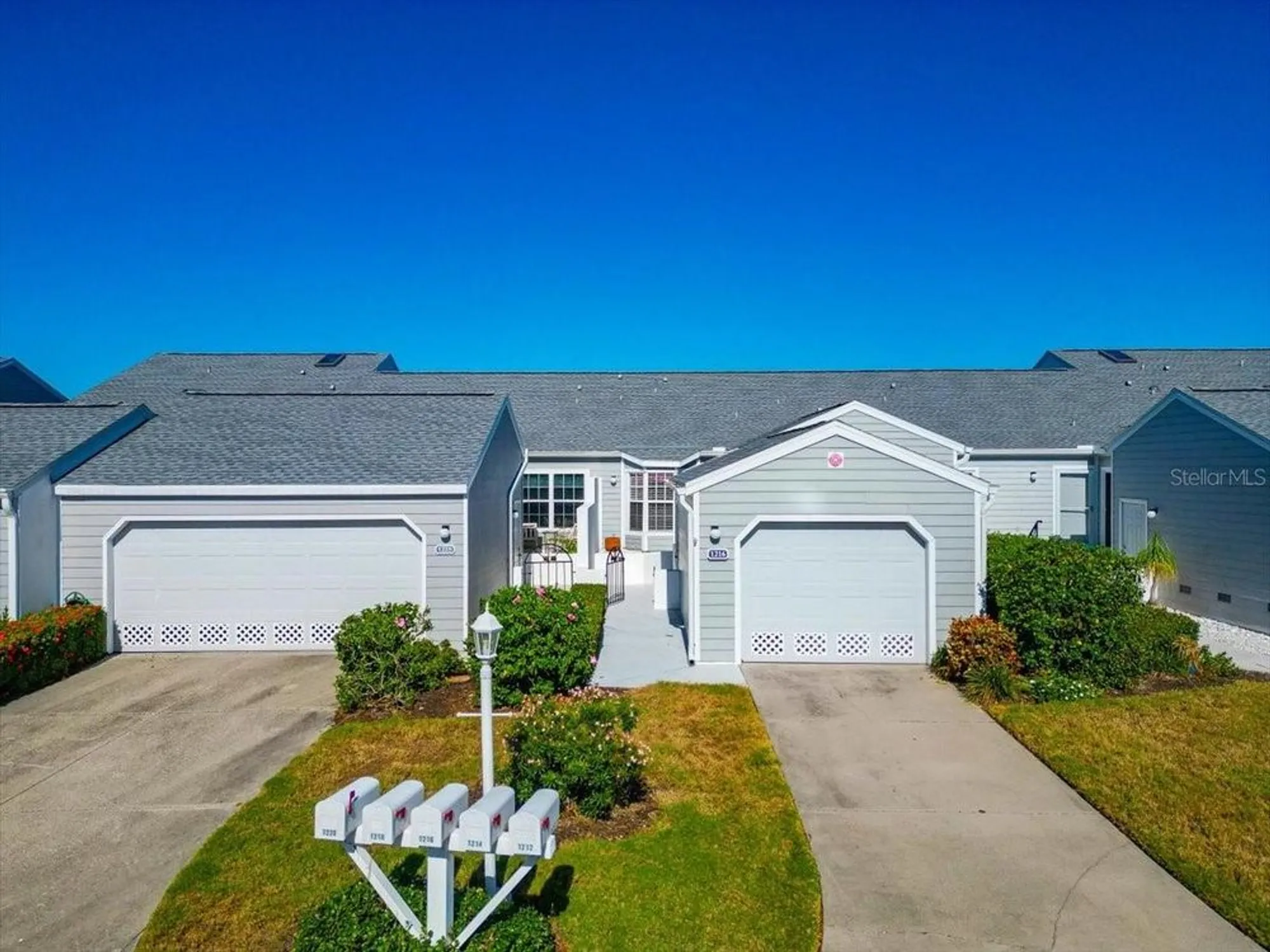 Property Slideshow image 41 of 67 | 1216 spoonbill landings cir, Bradenton, FL, 34209