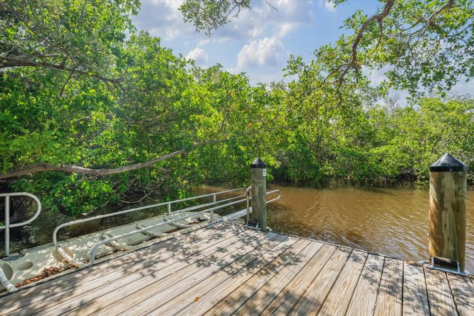 Property Slideshow image 51 of 65 | 970 sandpiper cir # 970, Bradenton, FL, 34209