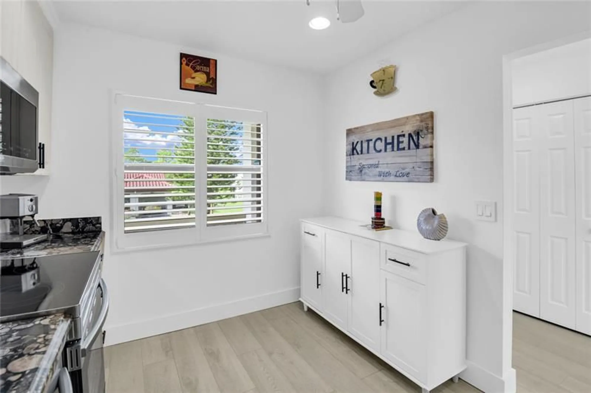 Property Slideshow image 8 of 45 | 21364 cypress hammock dr l, Boca Raton, FL, 33428