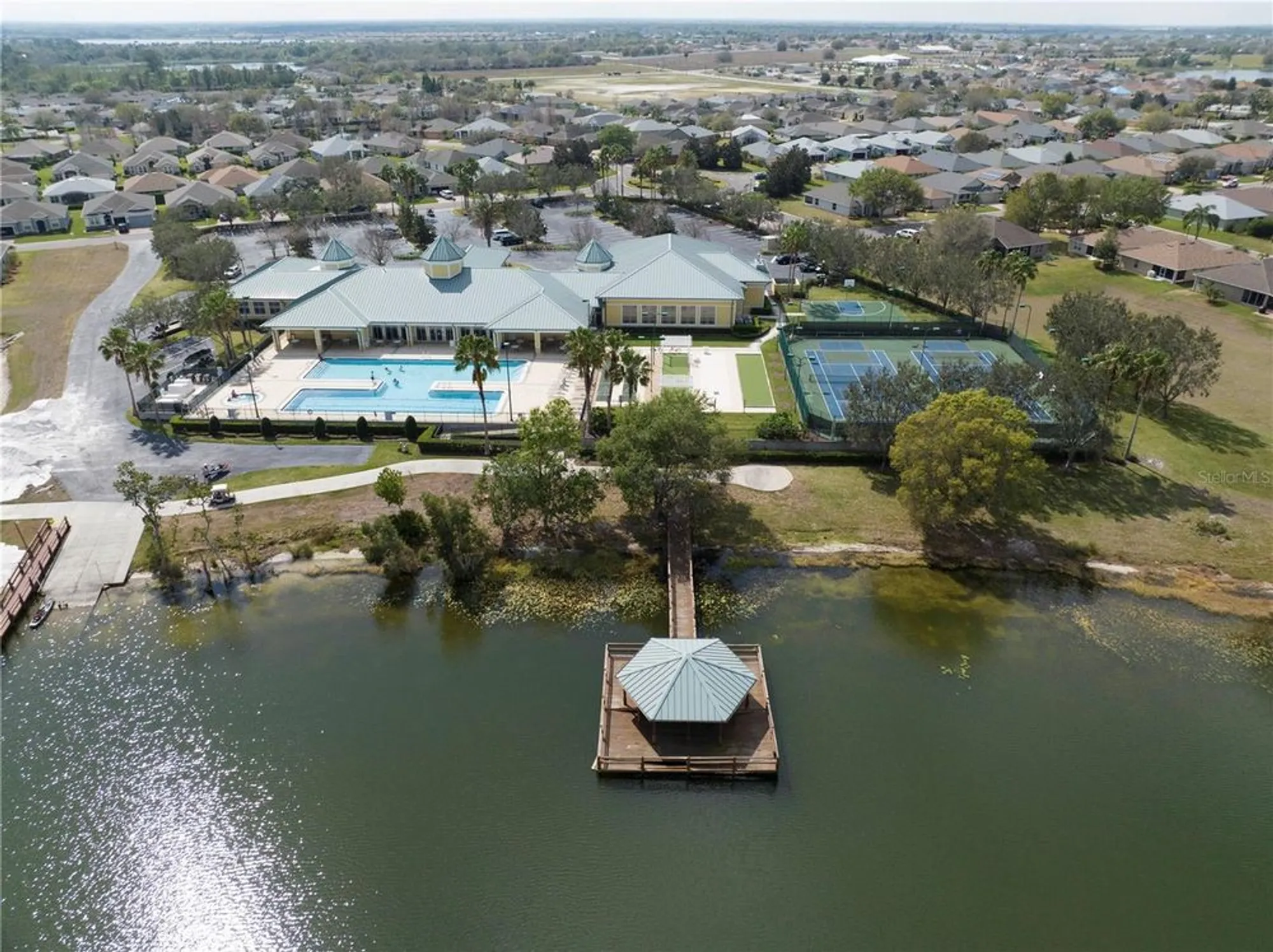 Property Slideshow image 43 of 69 | 3565 raleigh dr, Winter Haven, FL, 33884