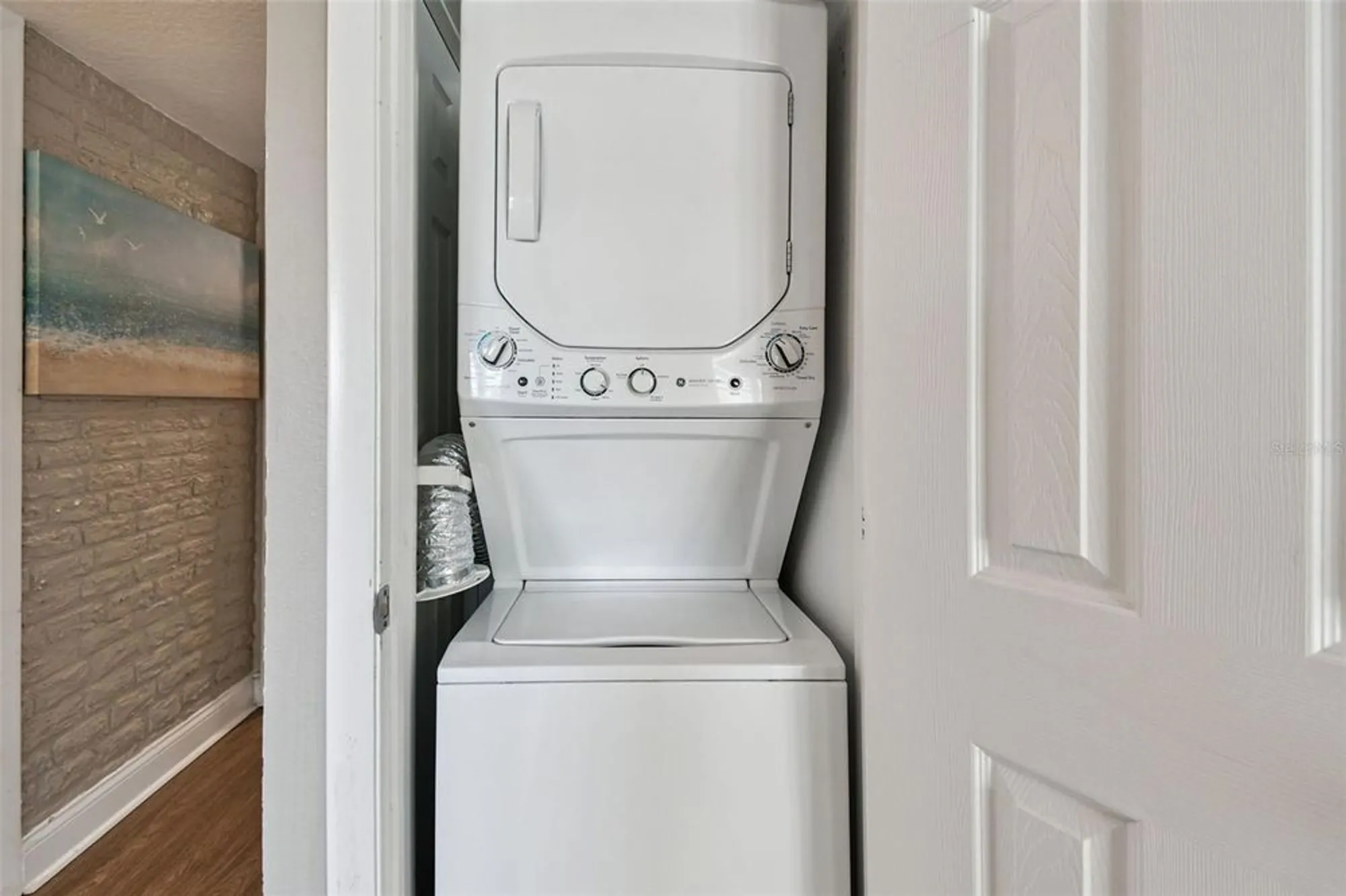 Property Slideshow image 31 of 58 | 2292 costa rican dr apt 30, Clearwater, FL, 33763