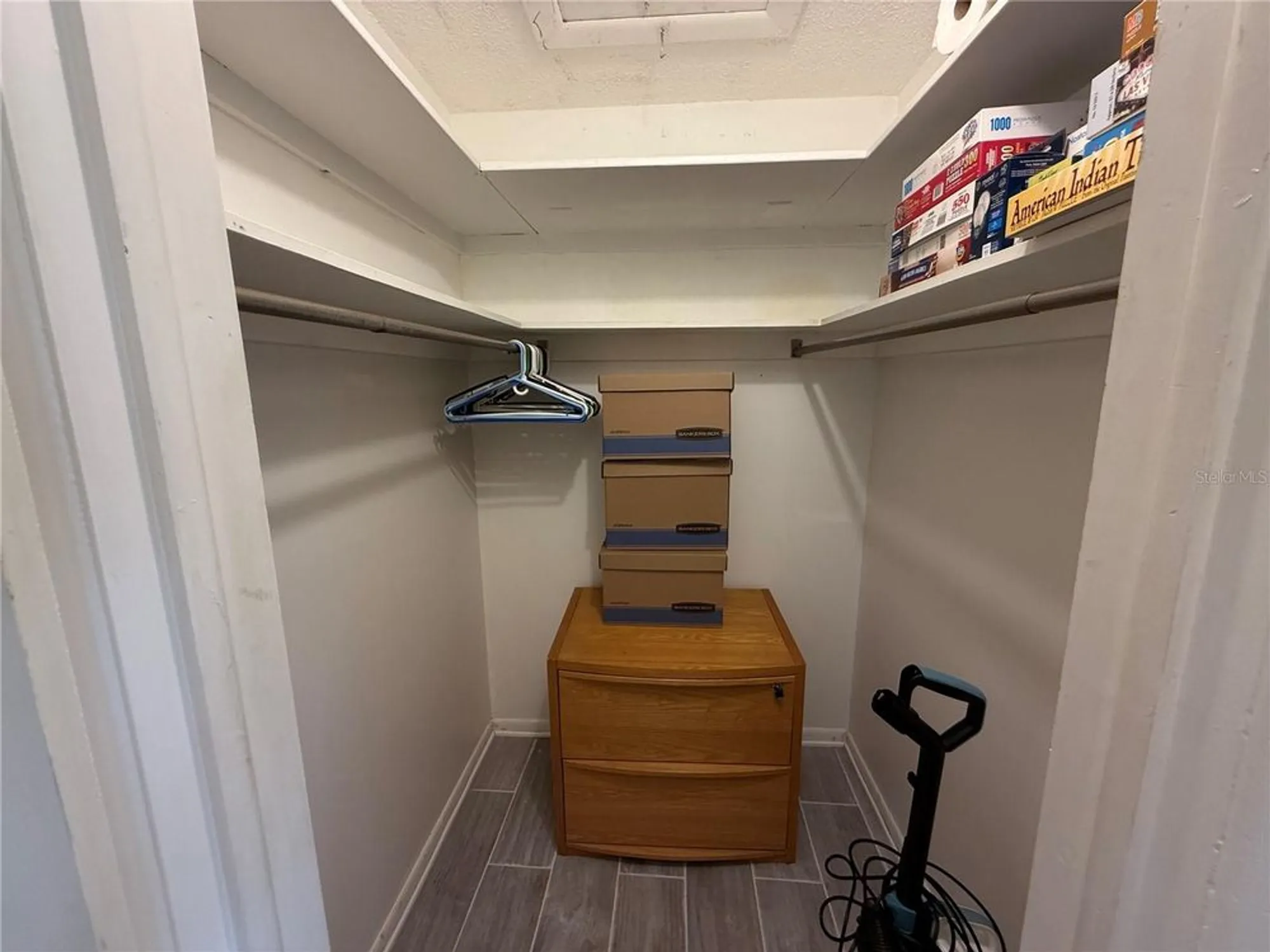 Property Slideshow image 18 of 42 | 8215 burgundy dr n # 8215, Pinellas Park, FL, 33781