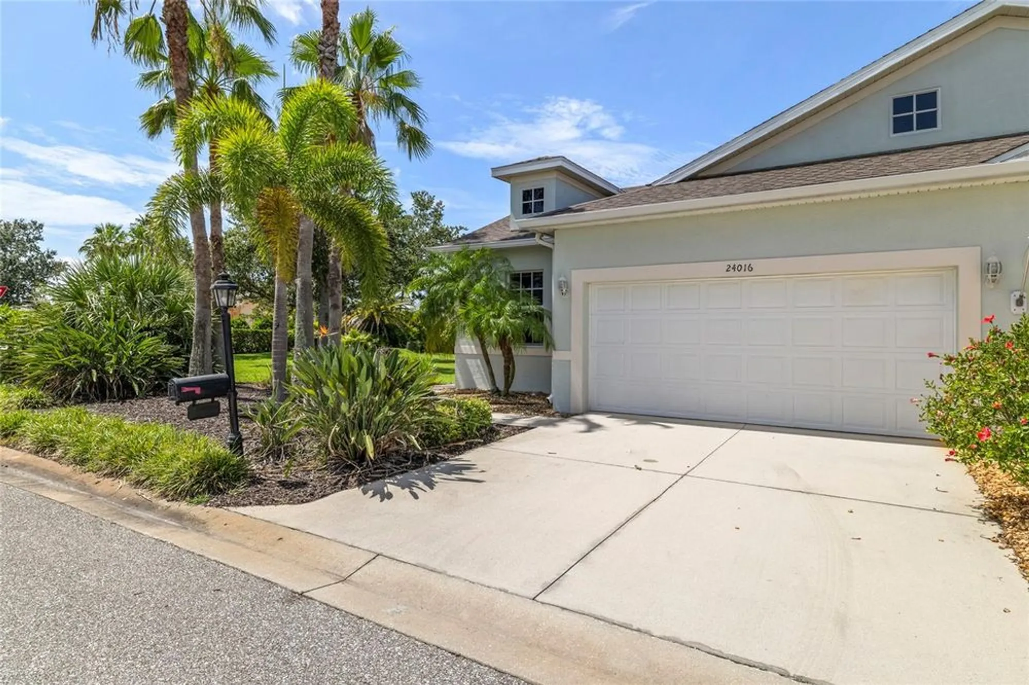 Property Slideshow image 2 of 35 | 24016 buckingham way, Punta Gorda, FL, 33980