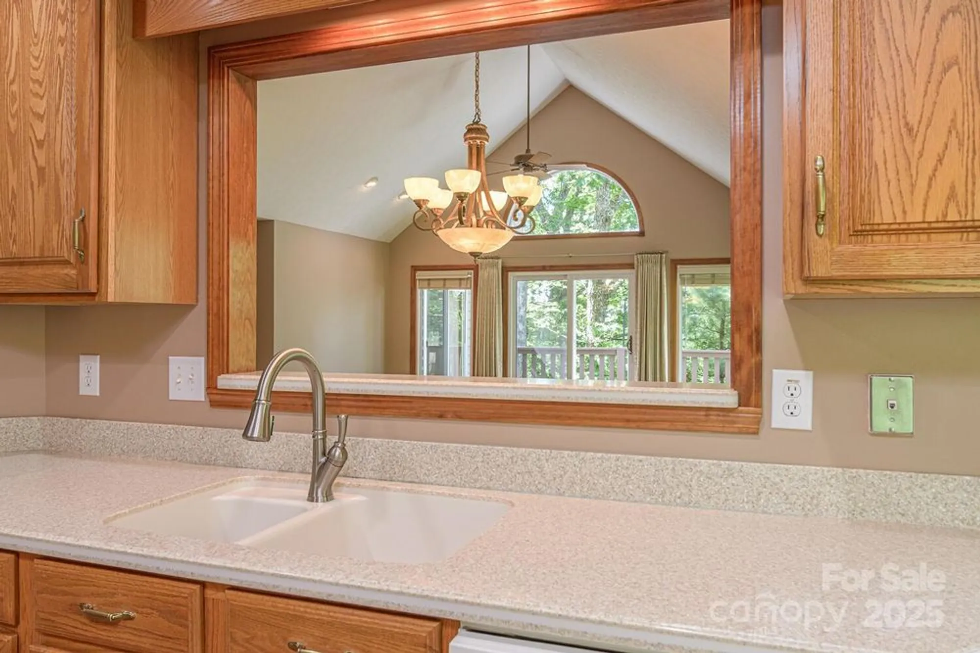 Property Slideshow image 23 of 46 | 299 carriage summitt way, Hendersonville, NC, 28791