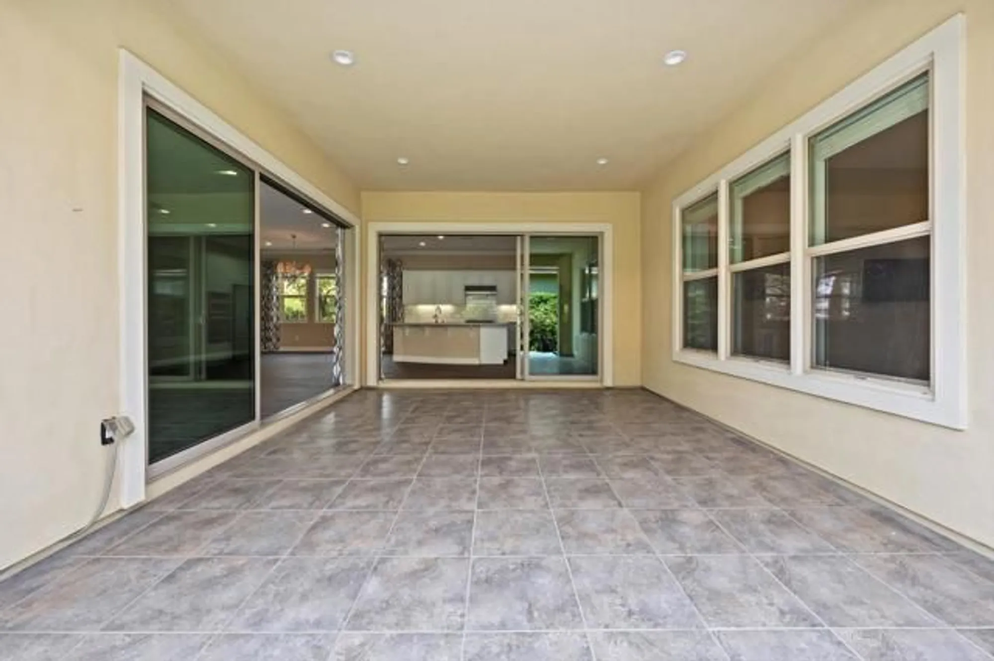 Property Slideshow image 29 of 35 | 82707 woodcreek ct, Indio, CA, 92201