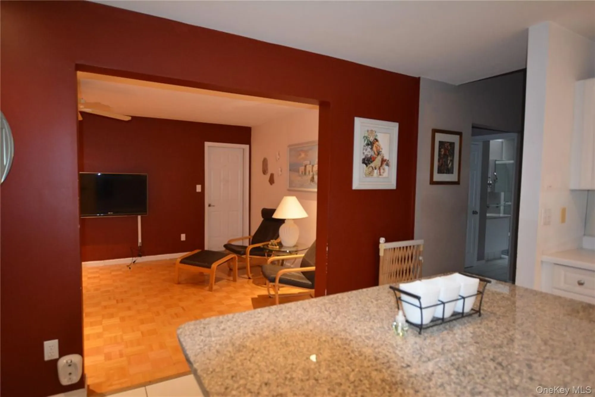 Property Slideshow image 11 of 25 | 1 willow ct, Manorville, NY, 11949