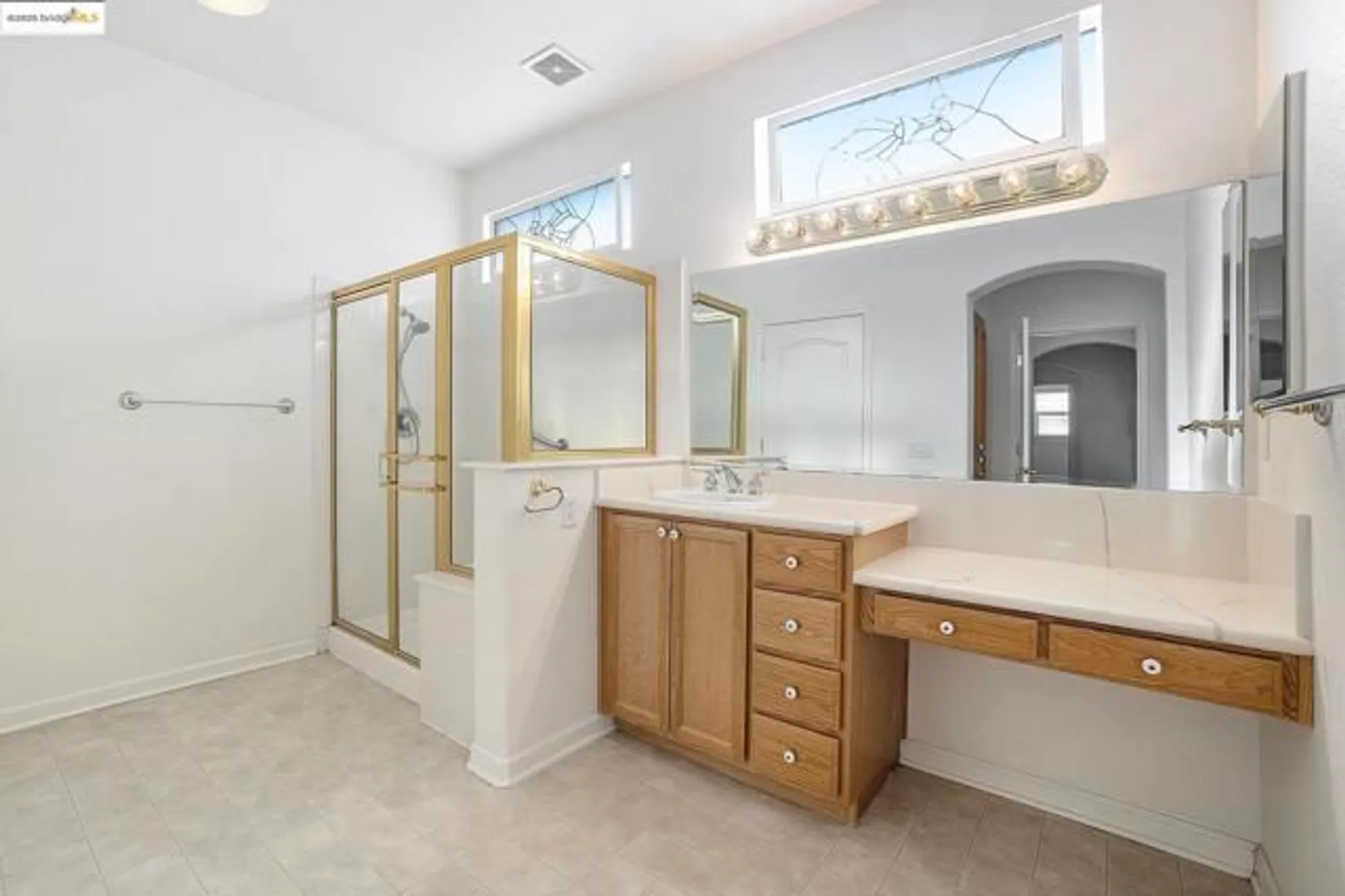 Property Slideshow image 21 of 23 | 939 centennial dr, Brentwood, CA, 94513